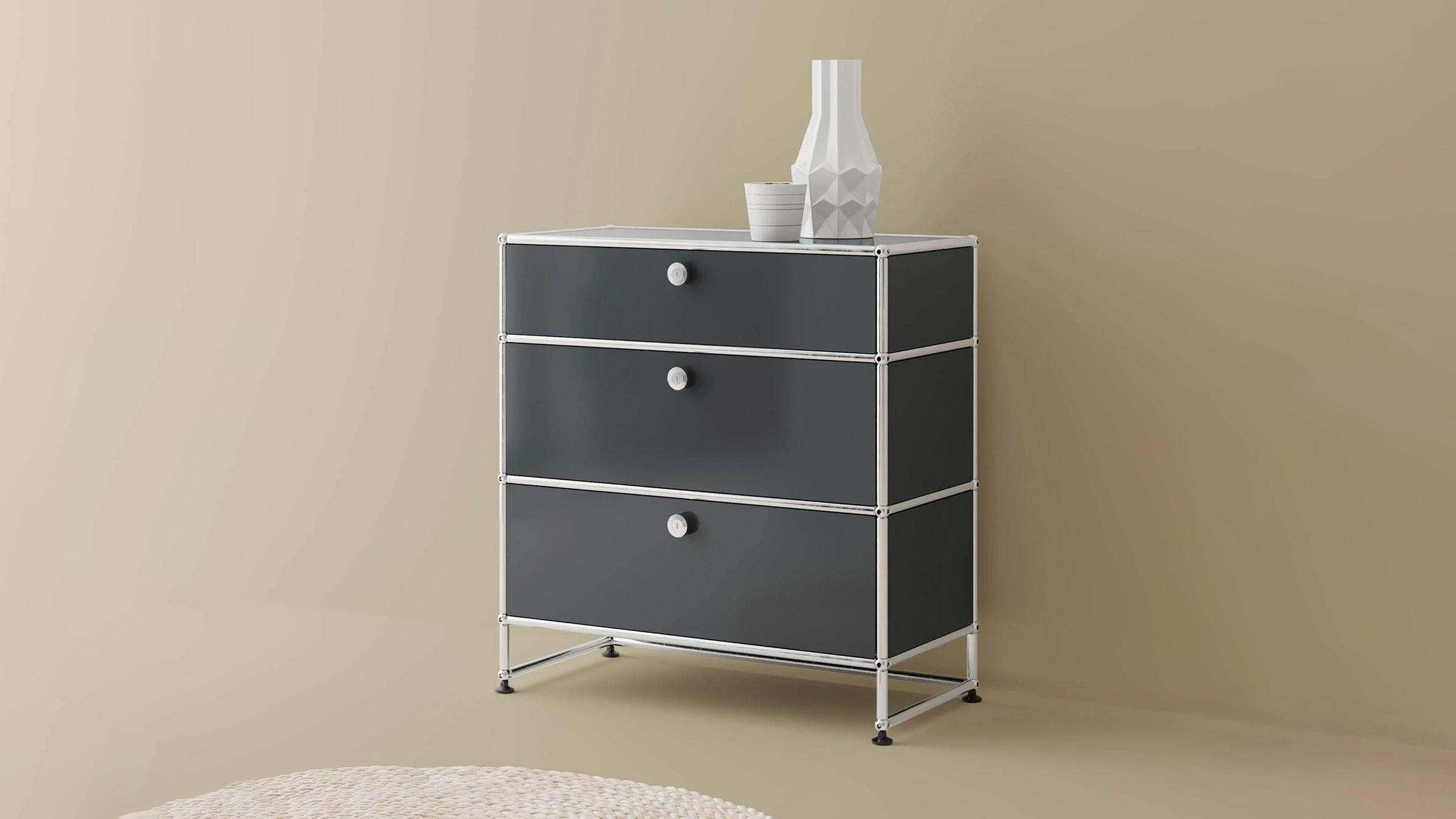 USM Haller Dresser 3 Drawer Storage (Y)