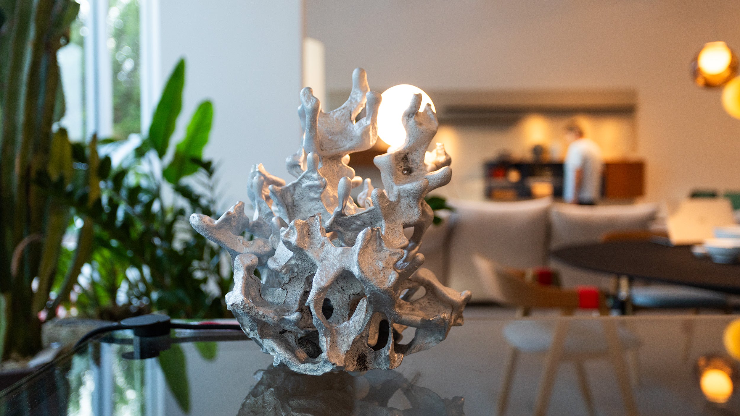 Desktop / 44t Table Lamp, designed by Omer Arbel for Bocci