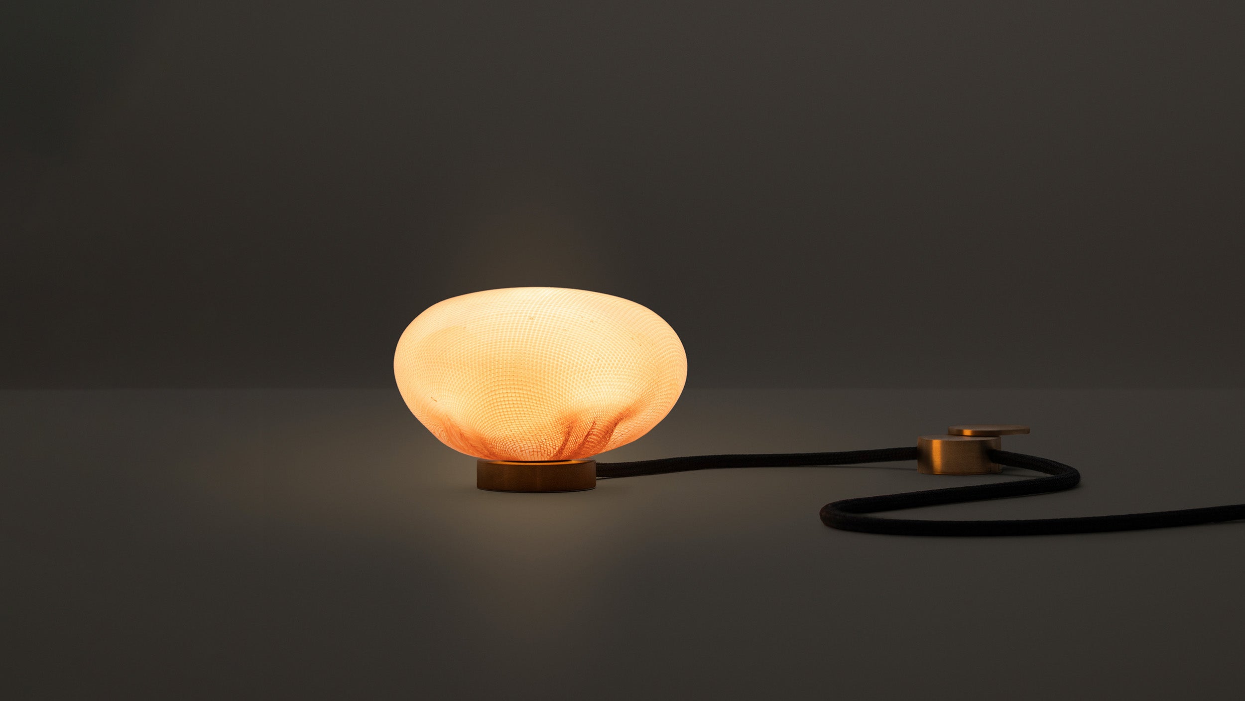 Desktop / 84Vt Table Lamp, designed by Omer Arbel for Bocci