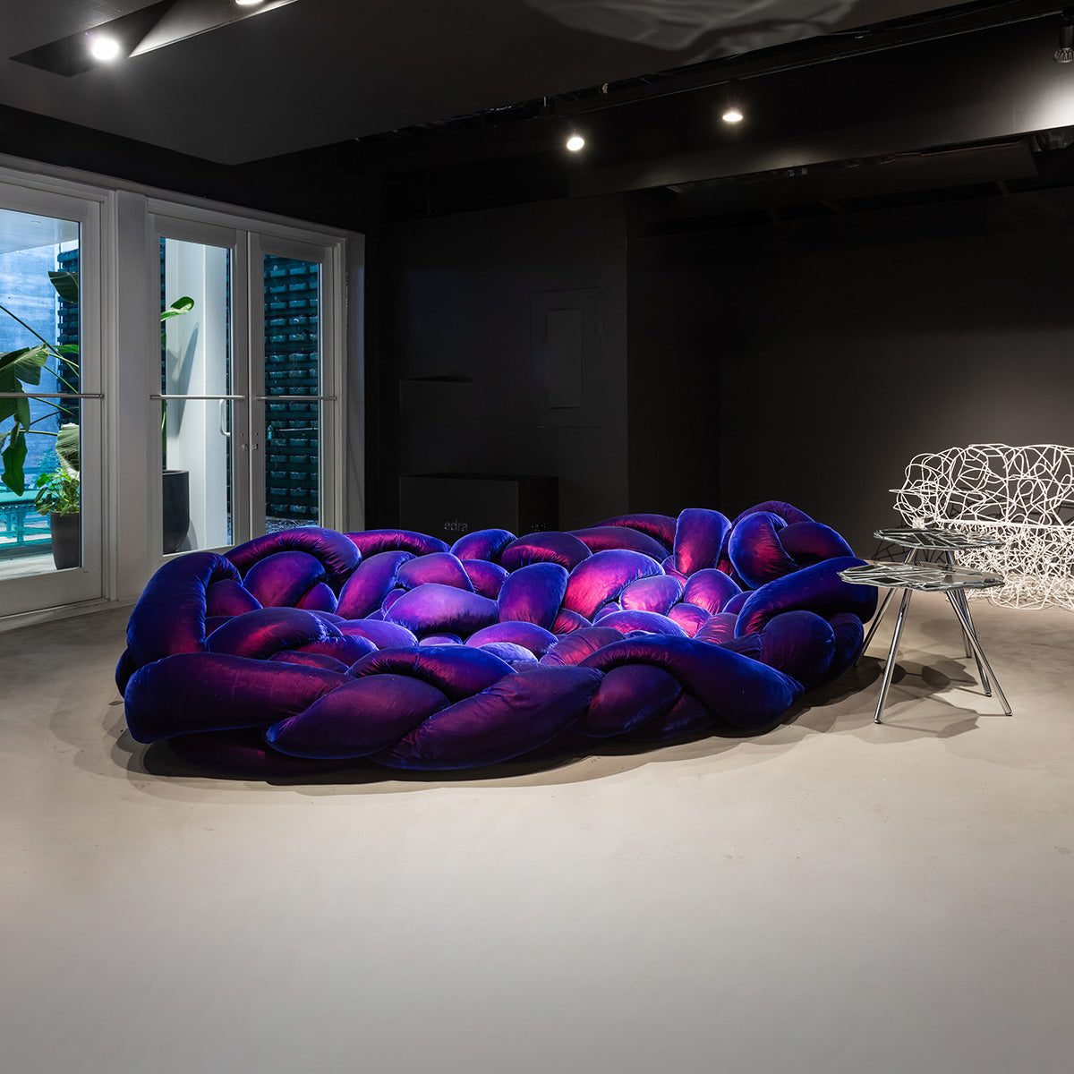 Mobile / Boa Sofa, designed by Fernando and Humberto Campana for Edra