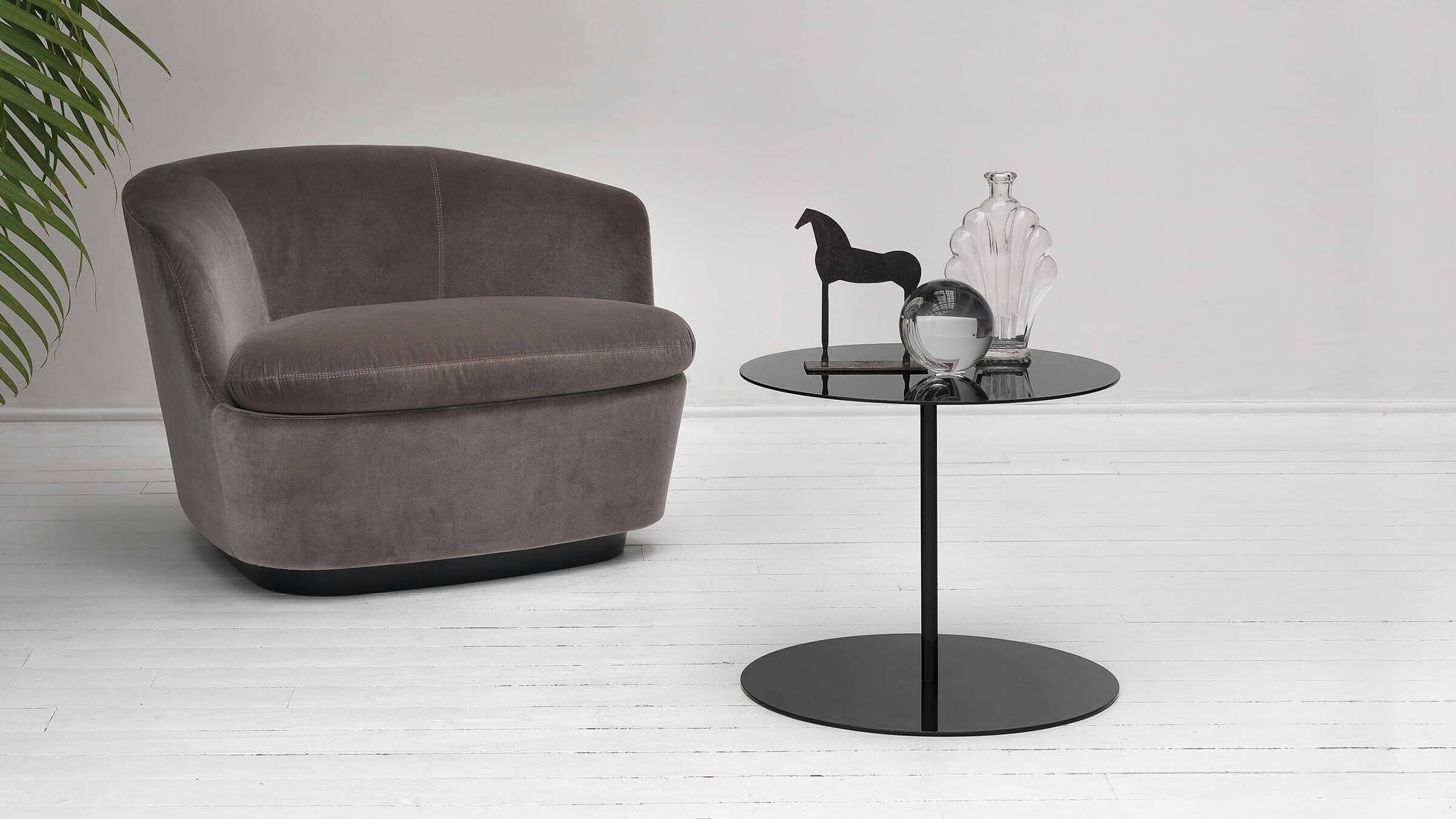 Black / Desktop / BlackMenu / Gong Side Table, designed by Giulio Cappellini