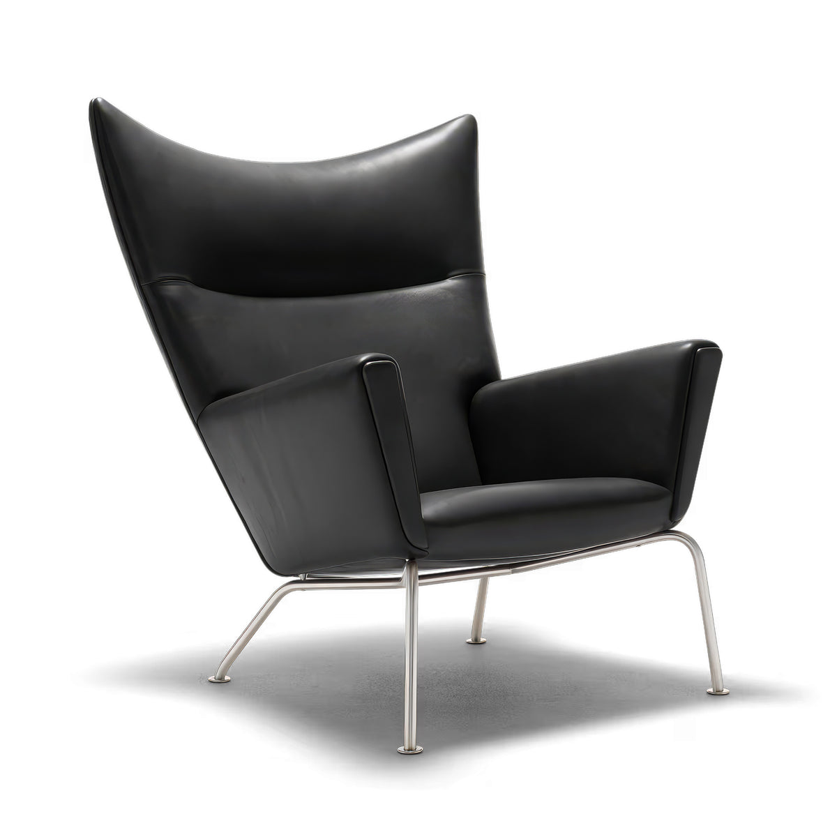 CH445 Wing Chair