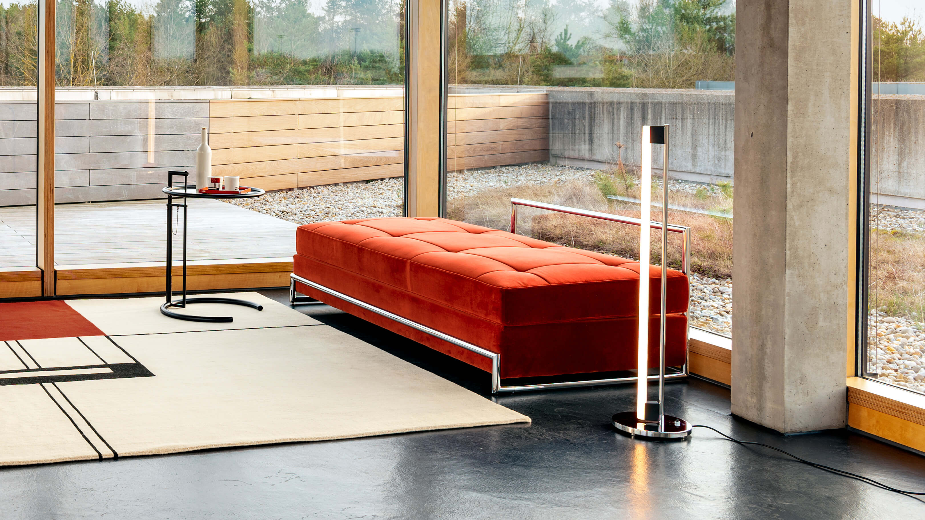 Desktop / BlackMenu / Tube Light Floor Lamp, designed by Eileen Gray