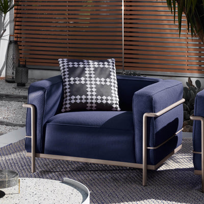 Mobile / WhiteMenu / LC3 Outdoor, designed by Le Corbusier, Pierre Jeanneret and Charlotte Perriand made by Cassina