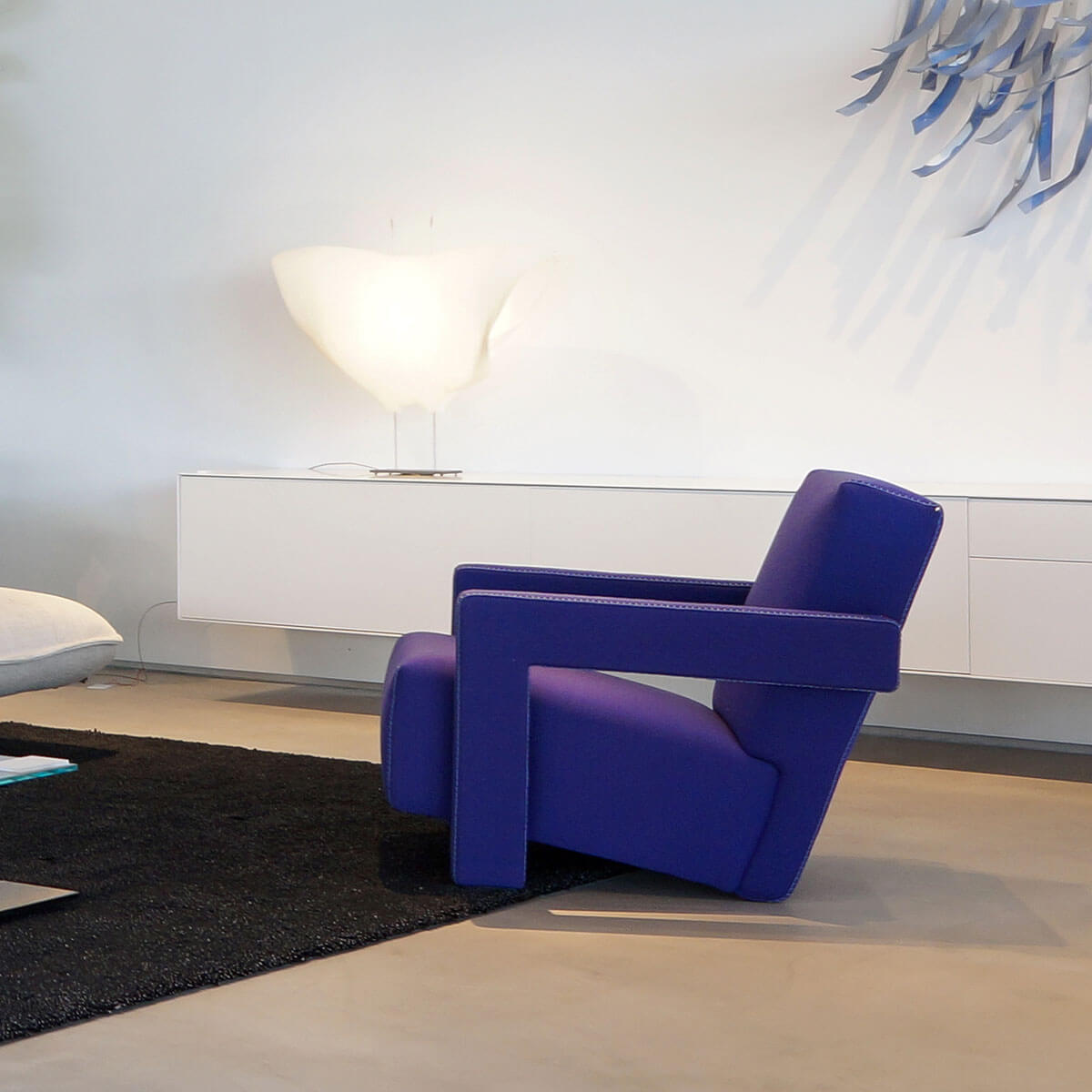 Purple Magic / Mobile / BlackMenu / Utrecht XL Armchair, designed by Gerrit Rietveld made by Cassina