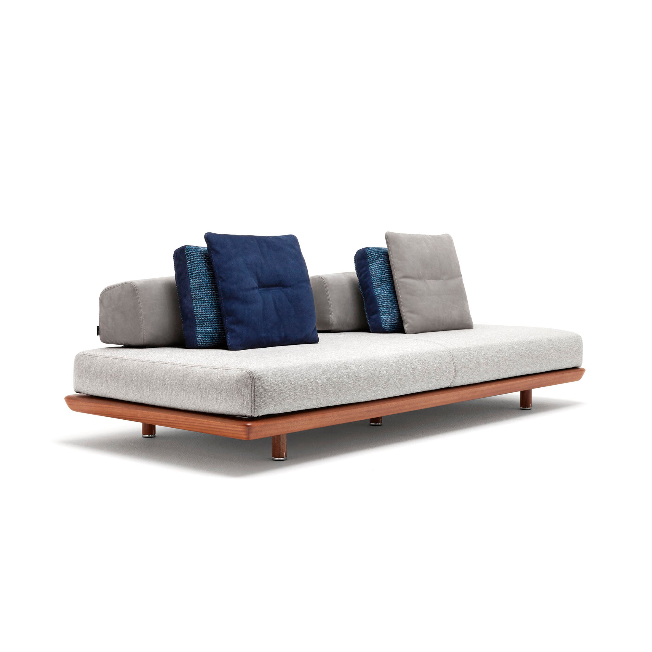 Mobile / Caprera Sofa by Exteta