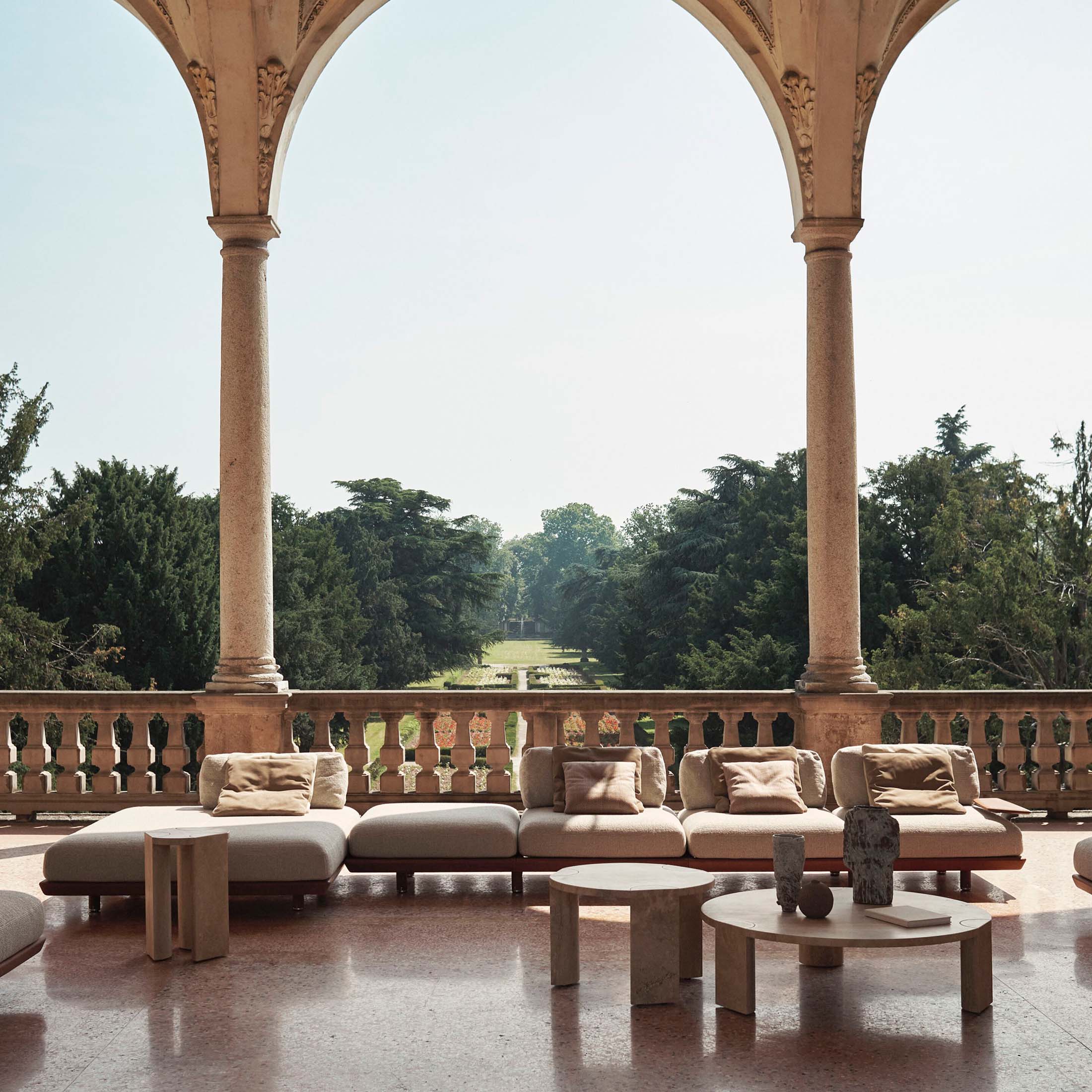 Mobile / Caprera Sofa by Exteta