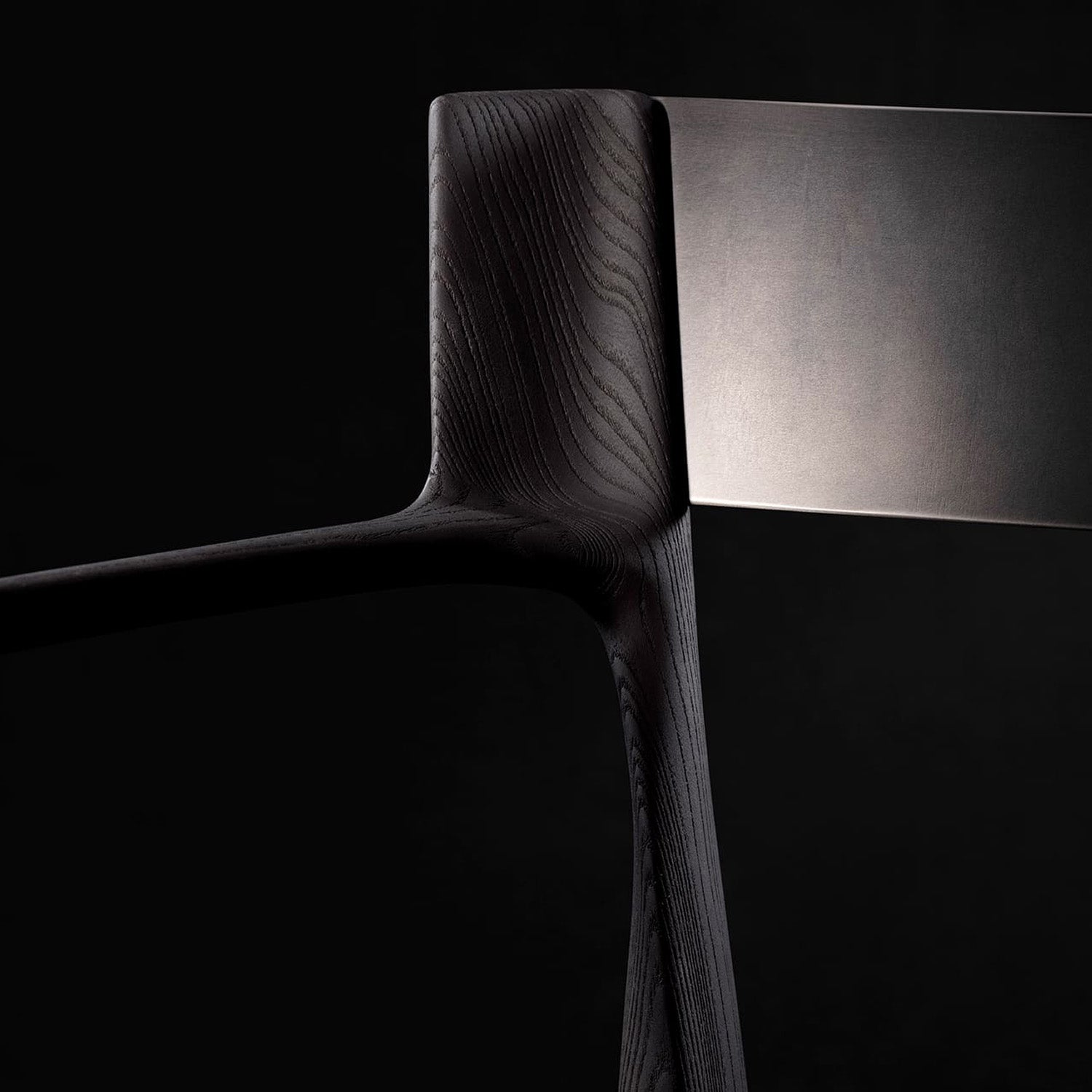 Mobile / Chair-Va Armchair, designed by Ugo Cacciatori for Henge