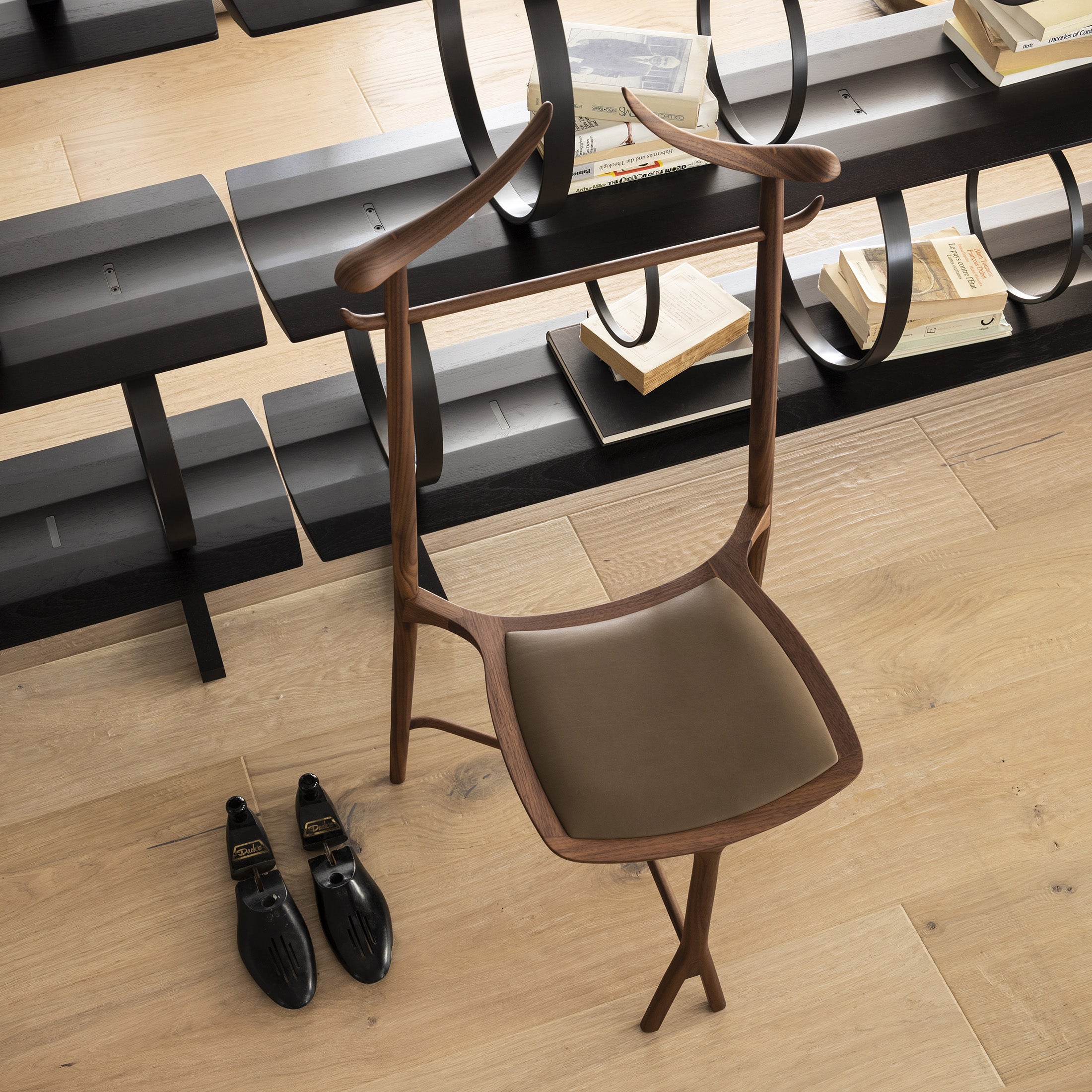 Mobile / Chambre Close, designed by Roberto Lazzeroni for Ceccotti Collezioni