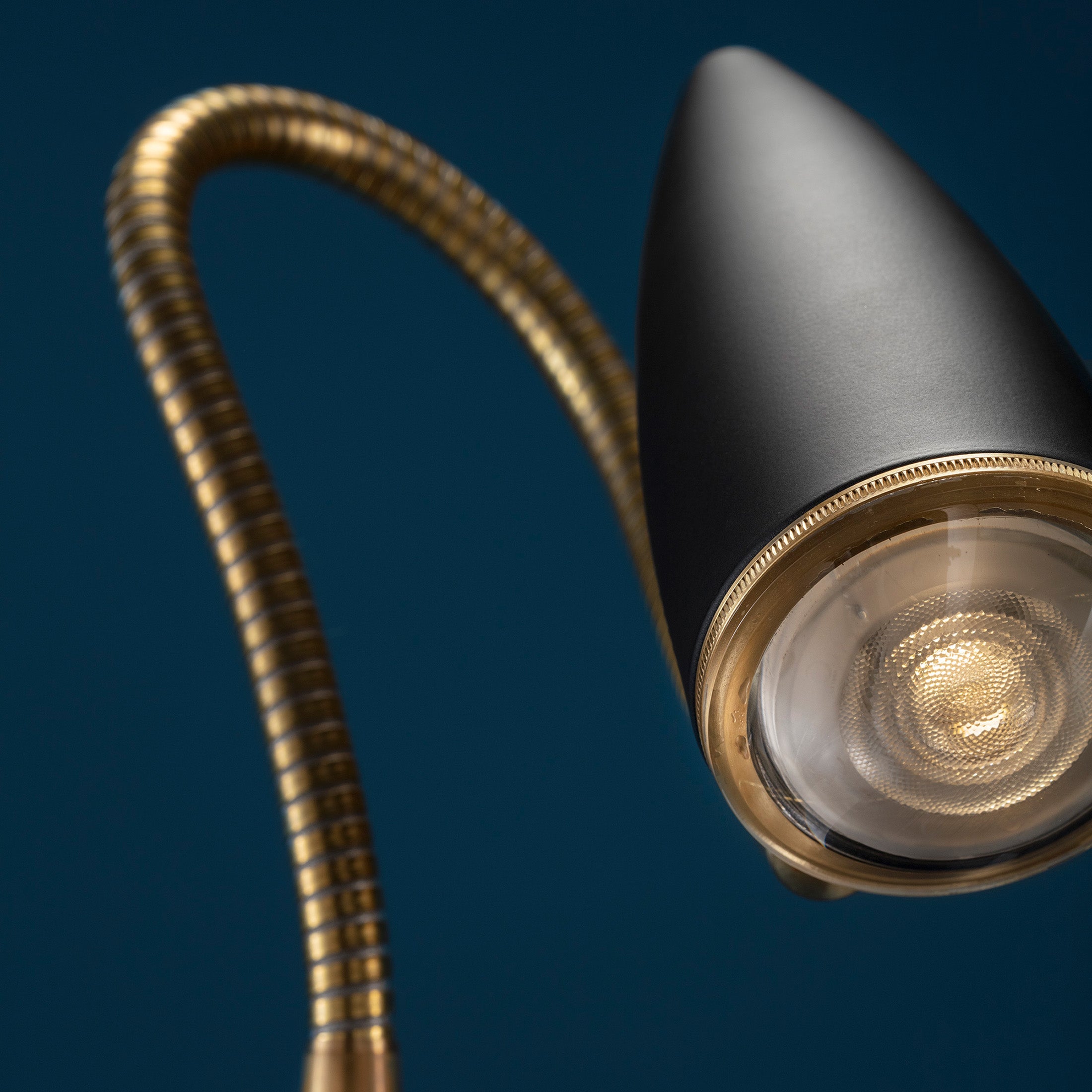 Mobile / CicloItalia Flex Floor Lamp, by Catellani & Smith
