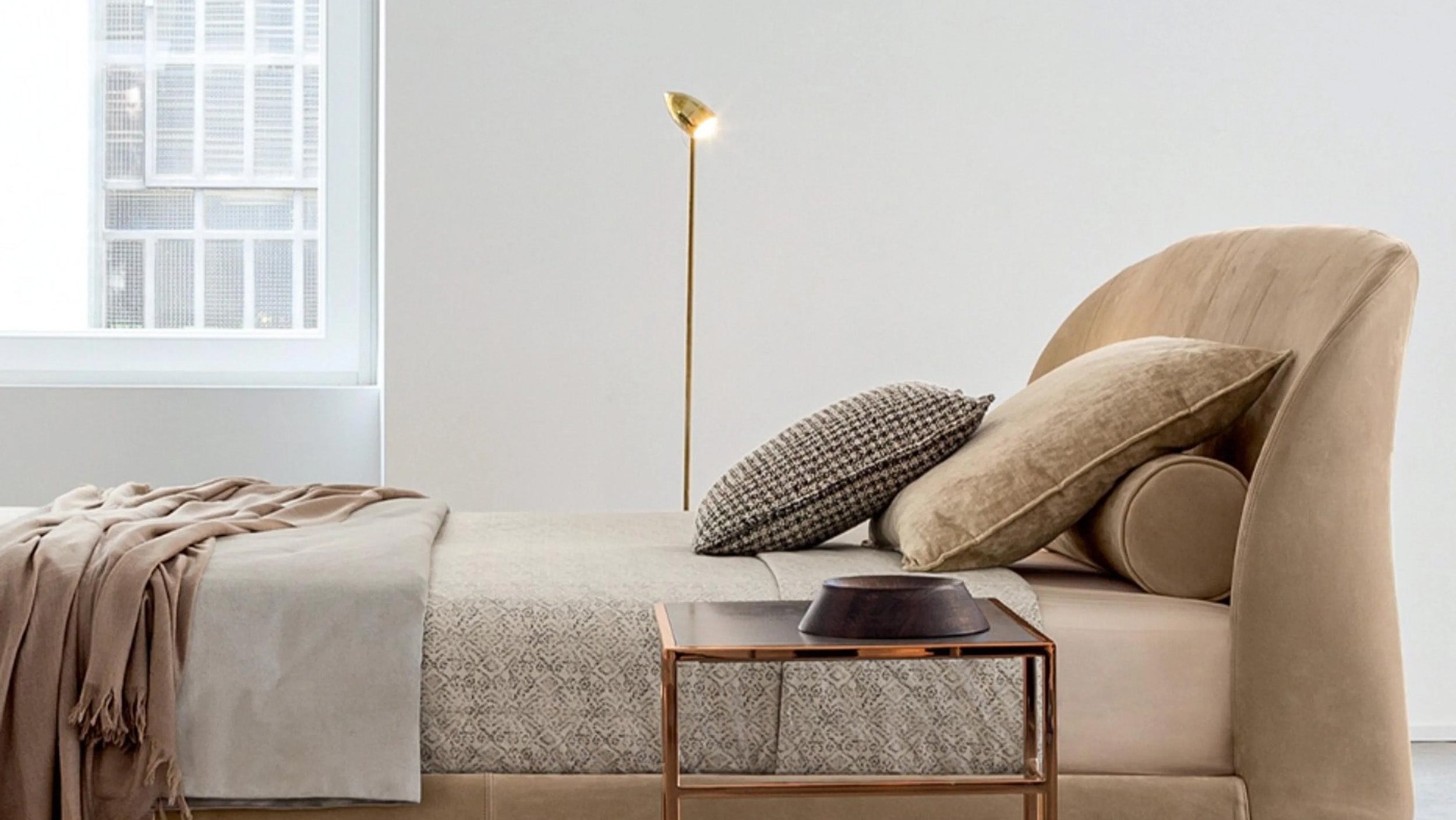 Desktop / CicloItalia Floor Lamp, by Catellani & Smith