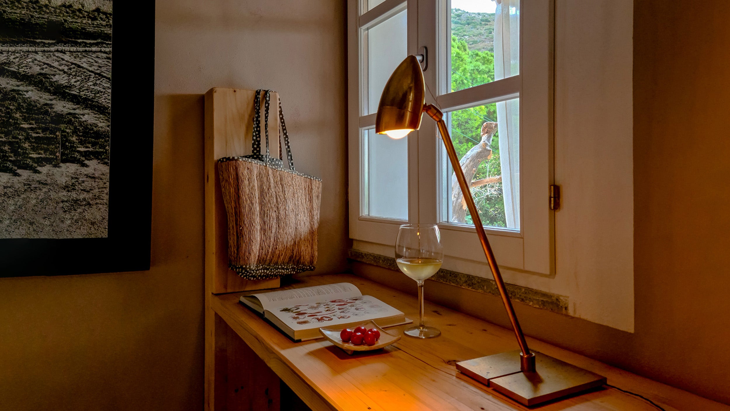 Deskop / CicloItalia Table Lamp, by Catellani & Smith