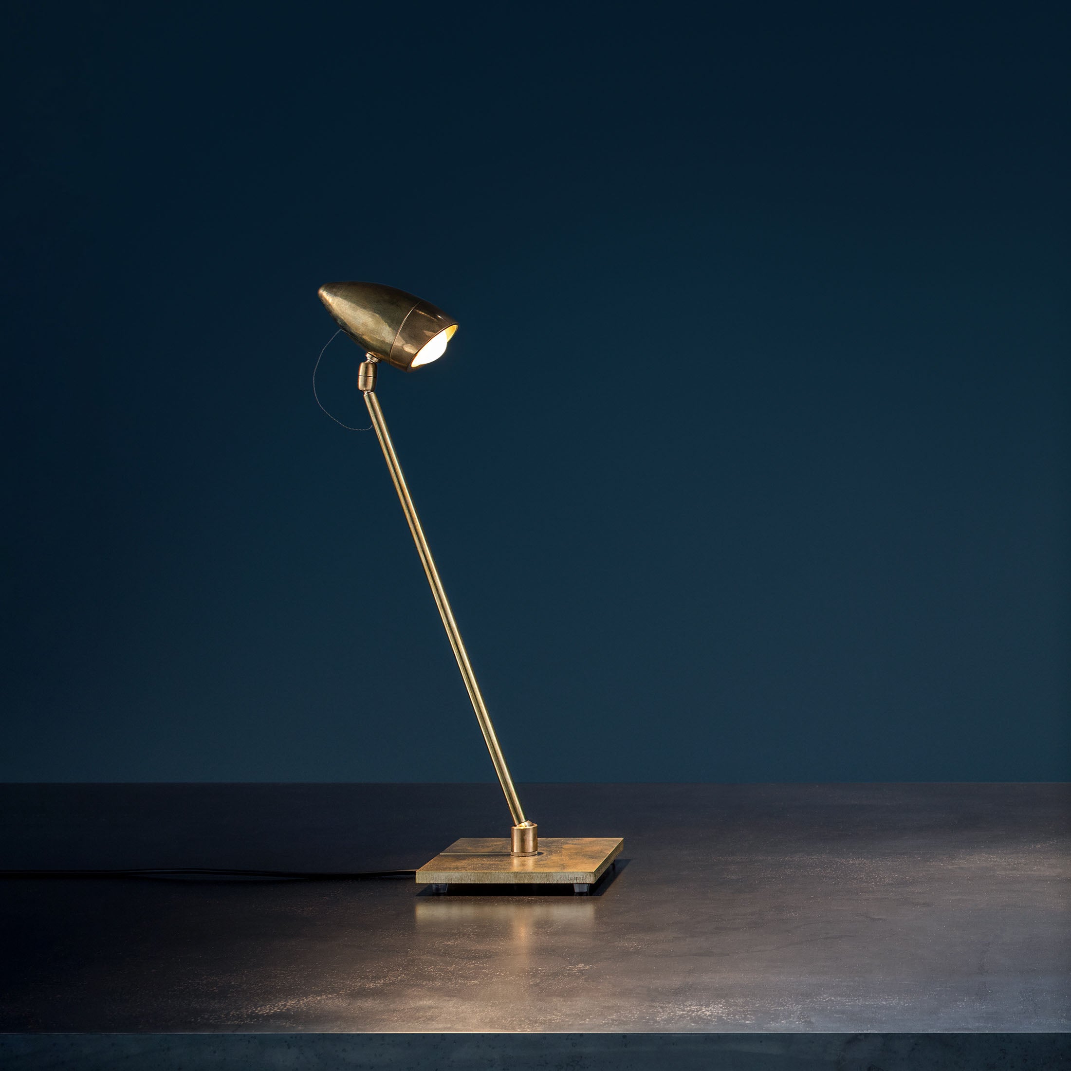 Mobile / CicloItalia Table Lamp, by Catellani & Smith