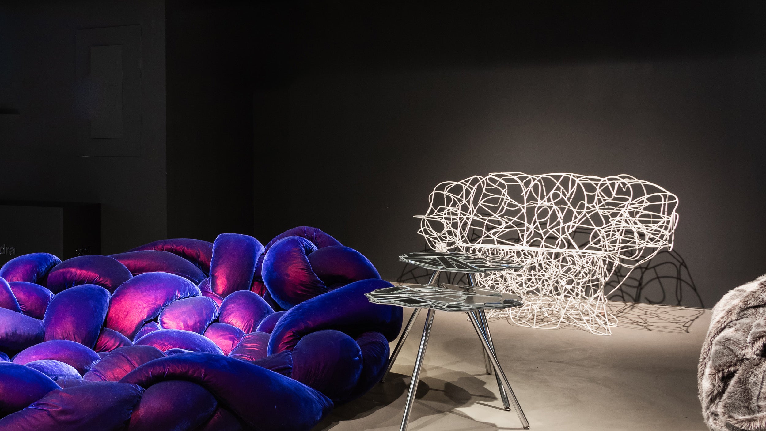 Desktop / Corallo Chair, designed by Fernando and Humberto Campana for Edra