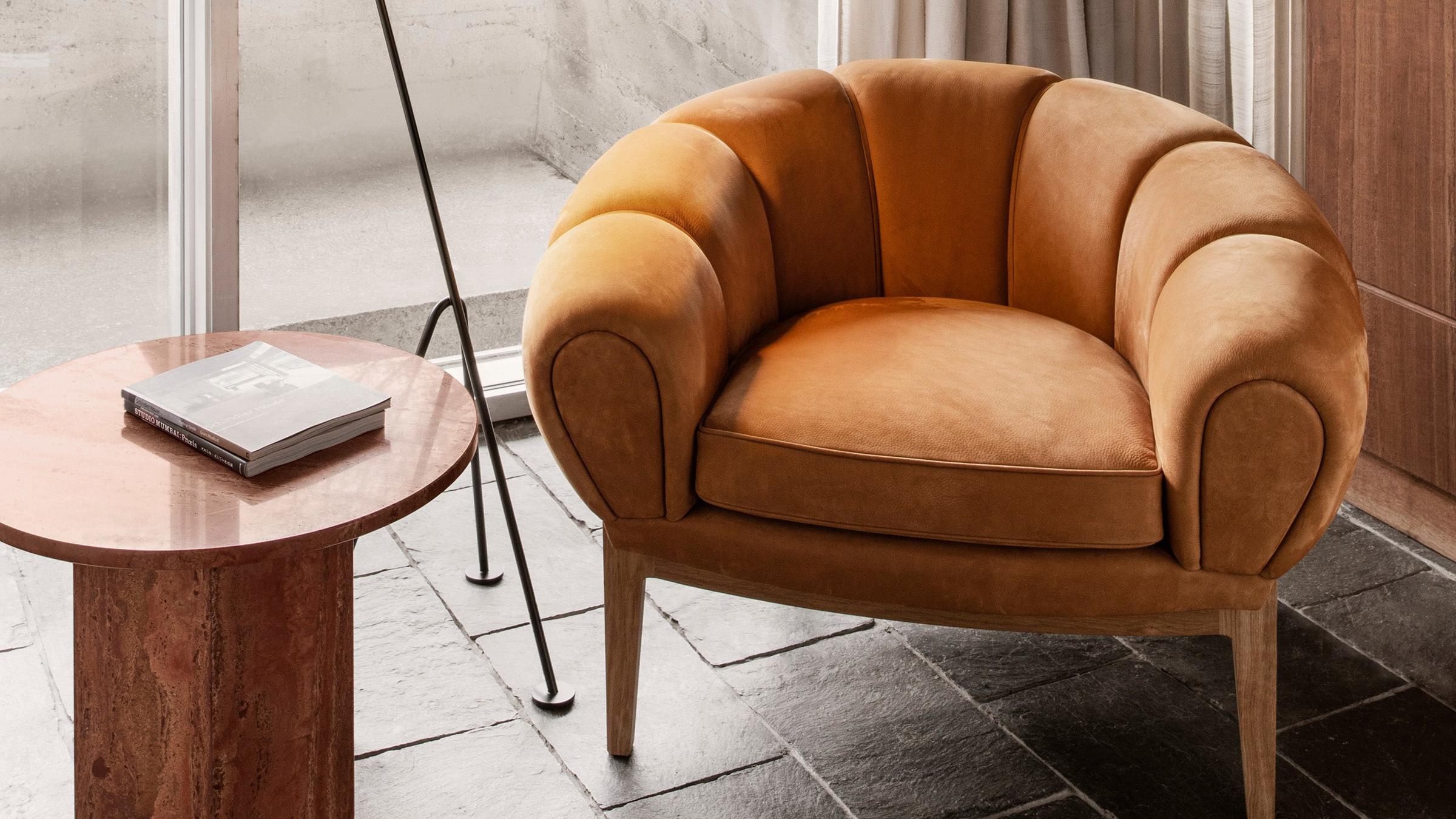 GUBI Lounge Chair Croissant Lounge Chair