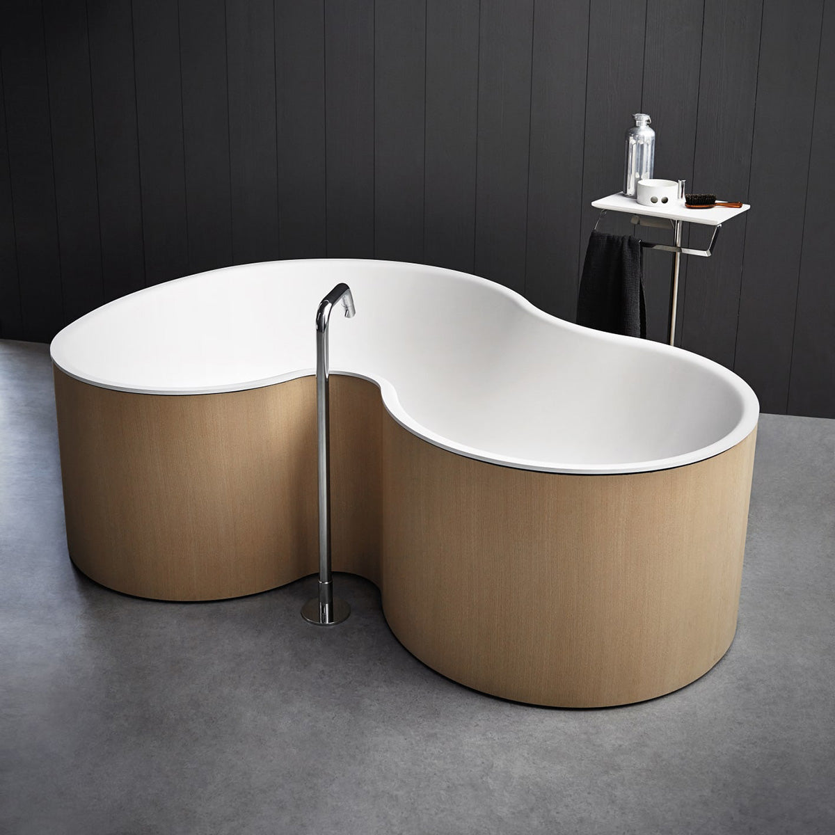 Mobile / DR Bathtub, designed by Marcio Kogan and Studio MK27 for Agape