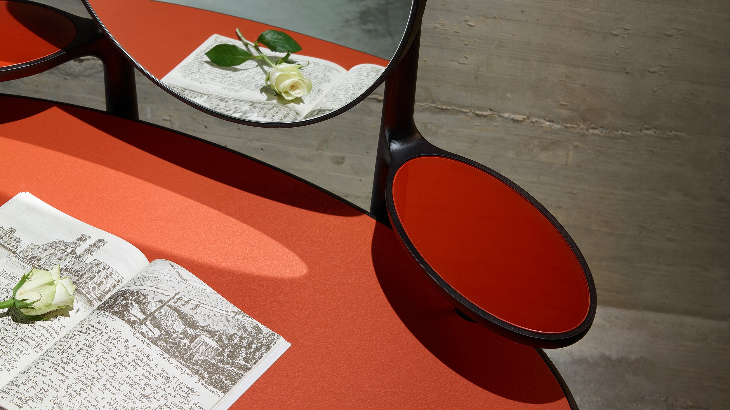 Desktop / DUO Vanity, designed by Roberto Lazzeroni for Ceccotti Collezioni