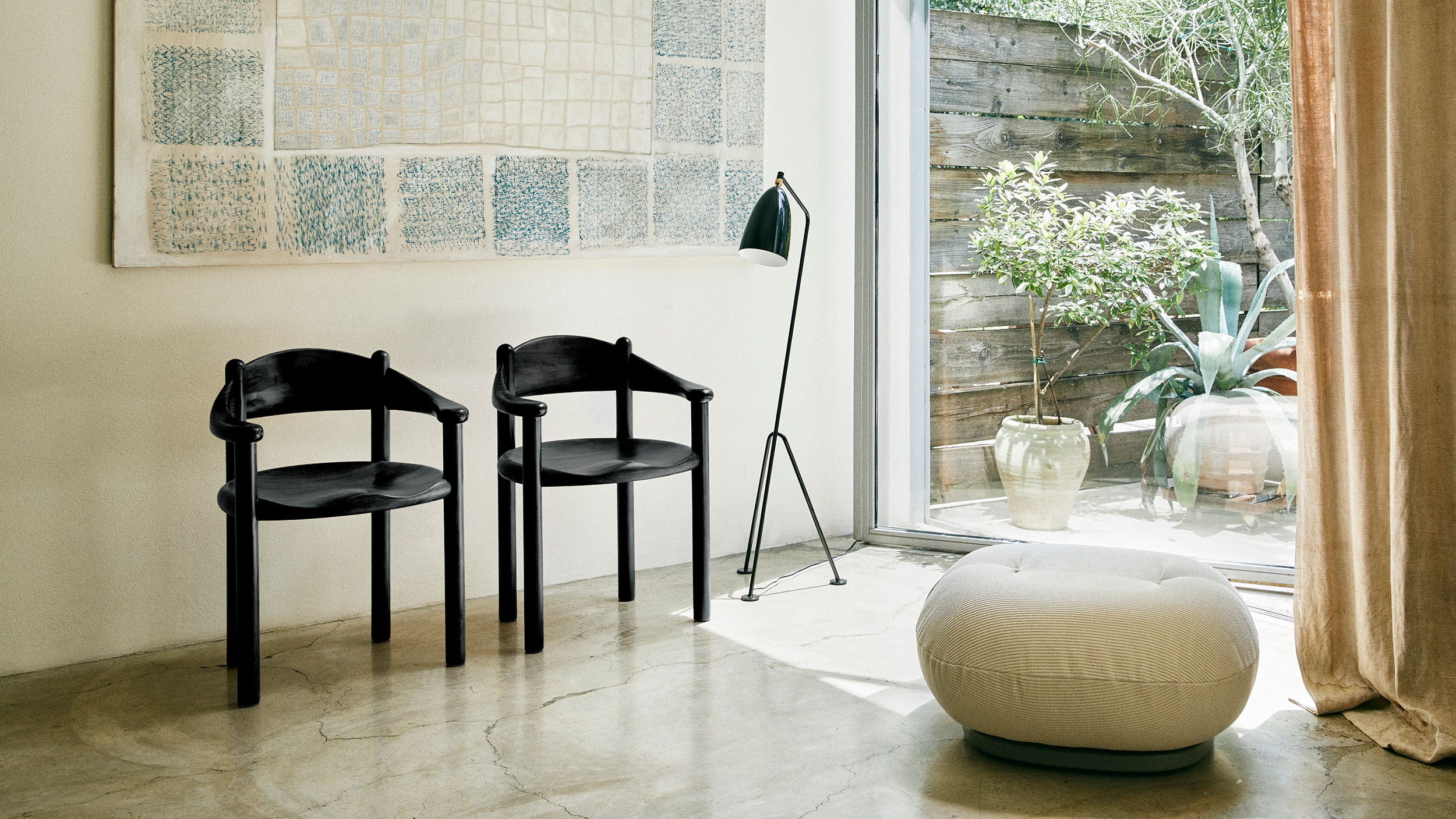 Desktop / Daumiller Armchair, designed by Rainer Daumiller and made by Gubi