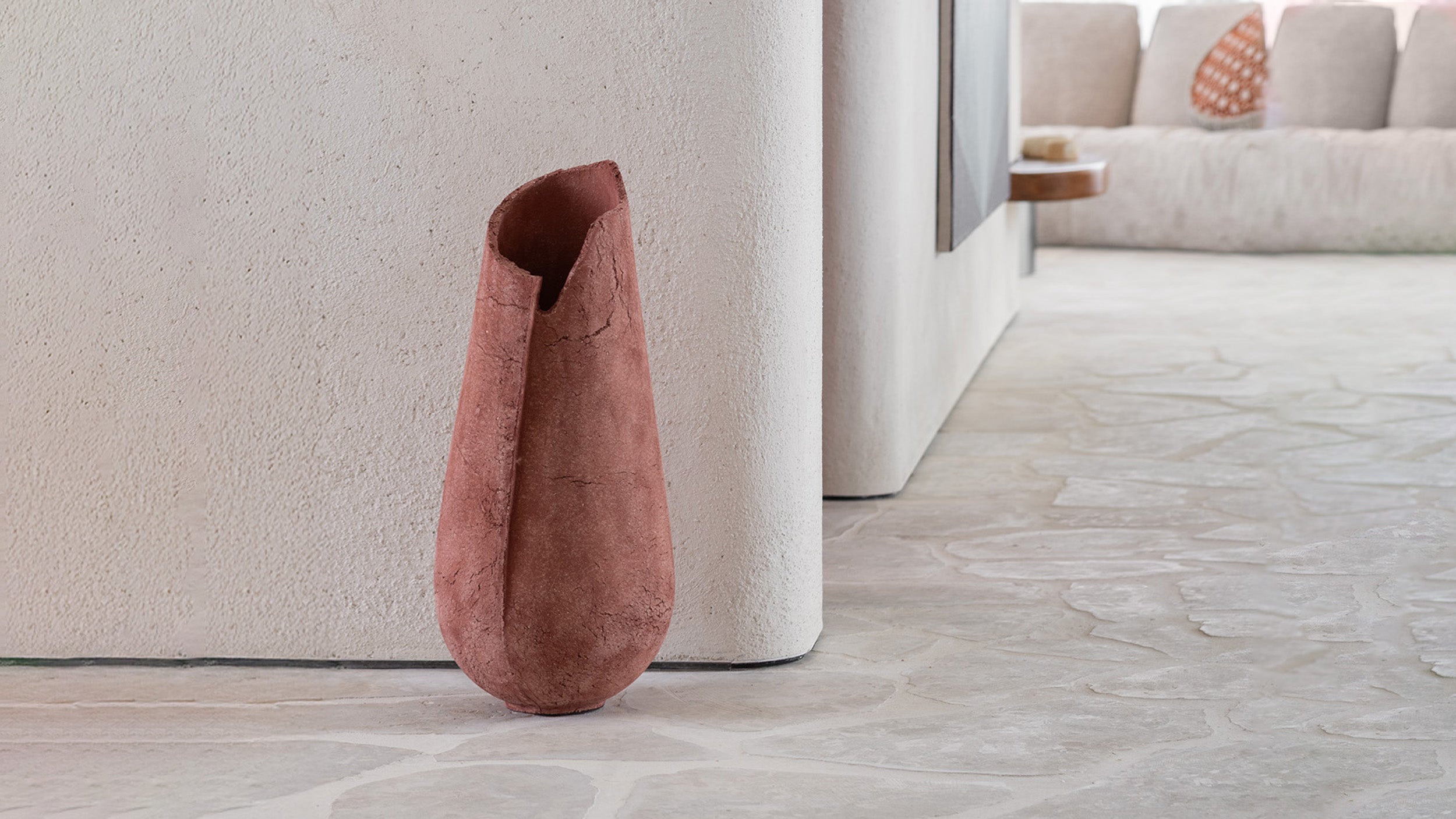 Desktop / Desert Large Vase, designed by Guy Buseyne for Gardeco