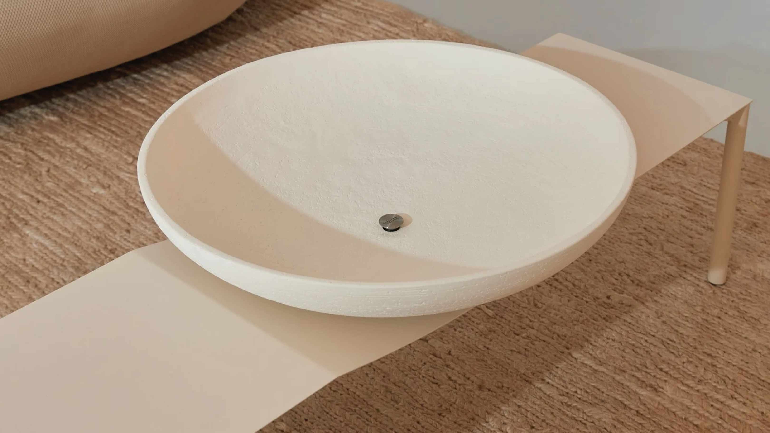 Desktop / WhiteMenu / Bowl, designed by Guilherme-Wentz2