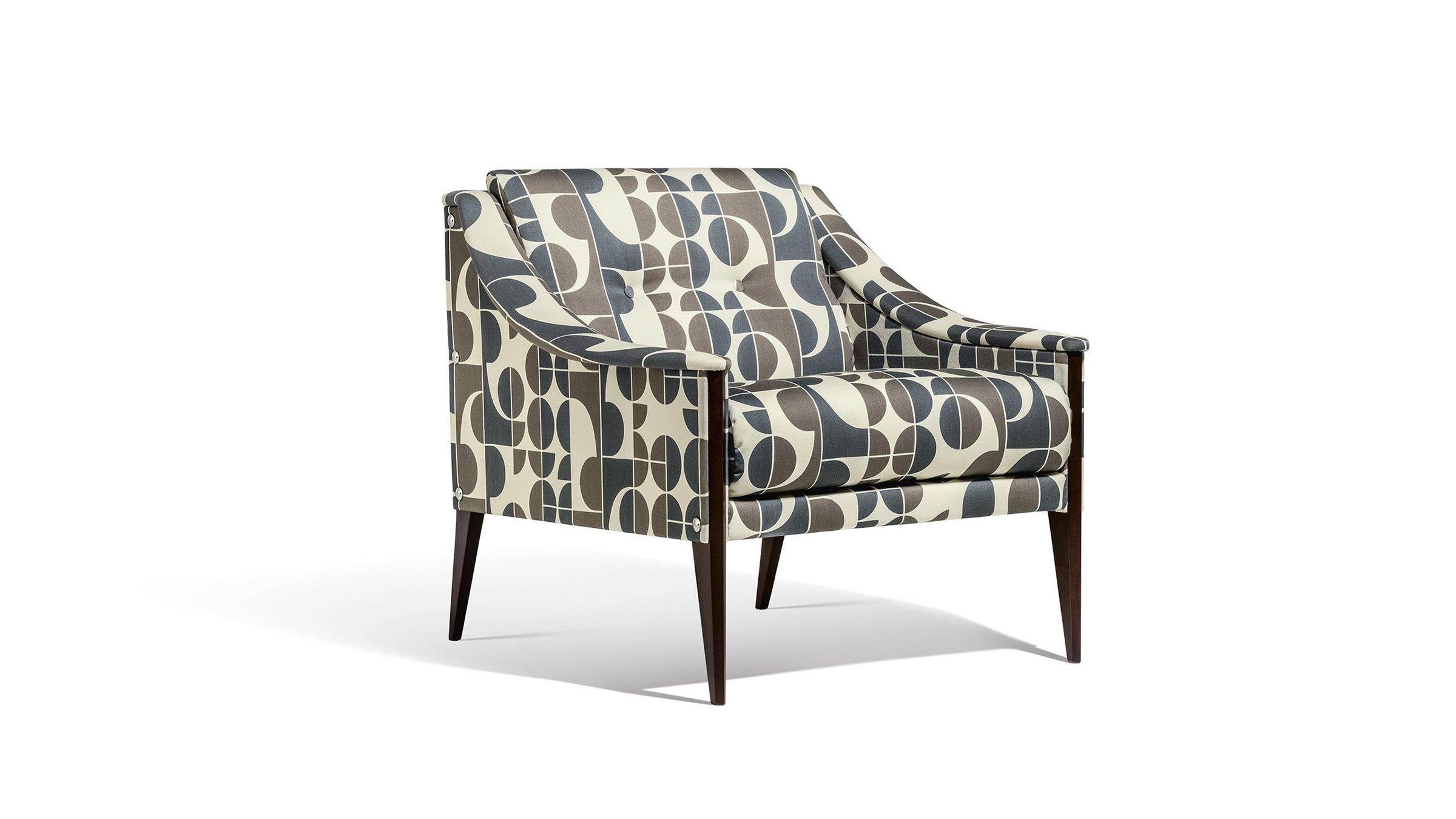 Poltrona Frau Armchair Dezza 24 Armchair