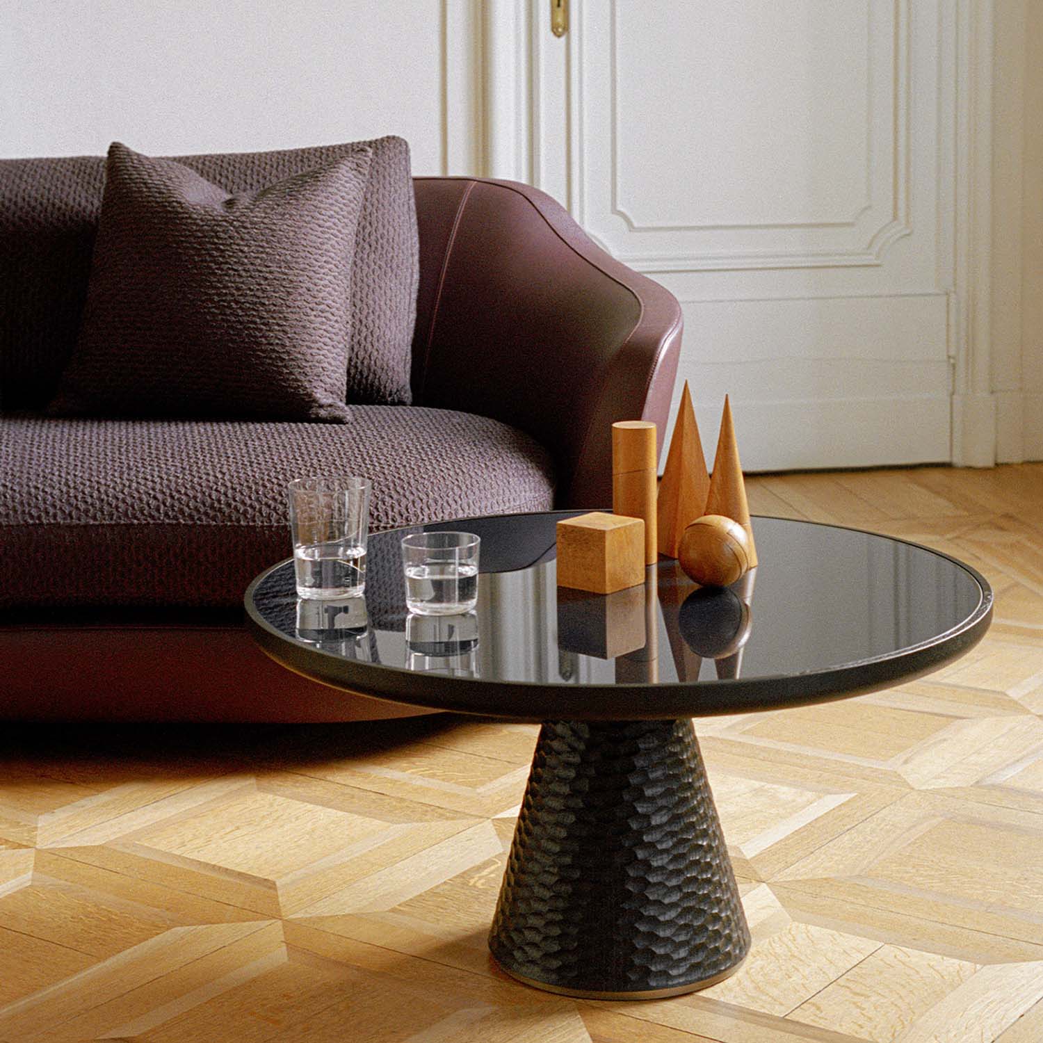 Mobile / DUO Pedestal Table, designed by Roberto Lazzeroni for Ceccotti Collezioni