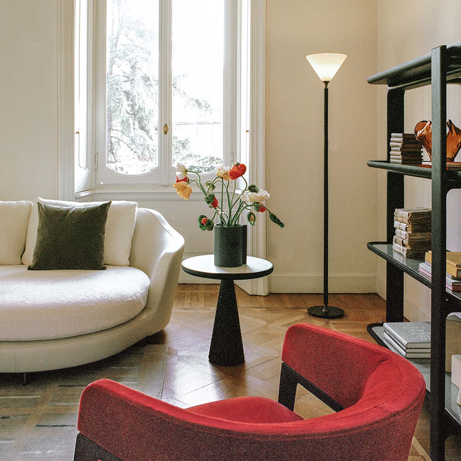 Mobile / DUO Pedestal Table, designed by Roberto Lazzeroni for Ceccotti Collezioni