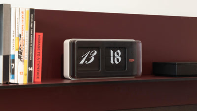 Small / Desktop / BlackMenu / Font Clock