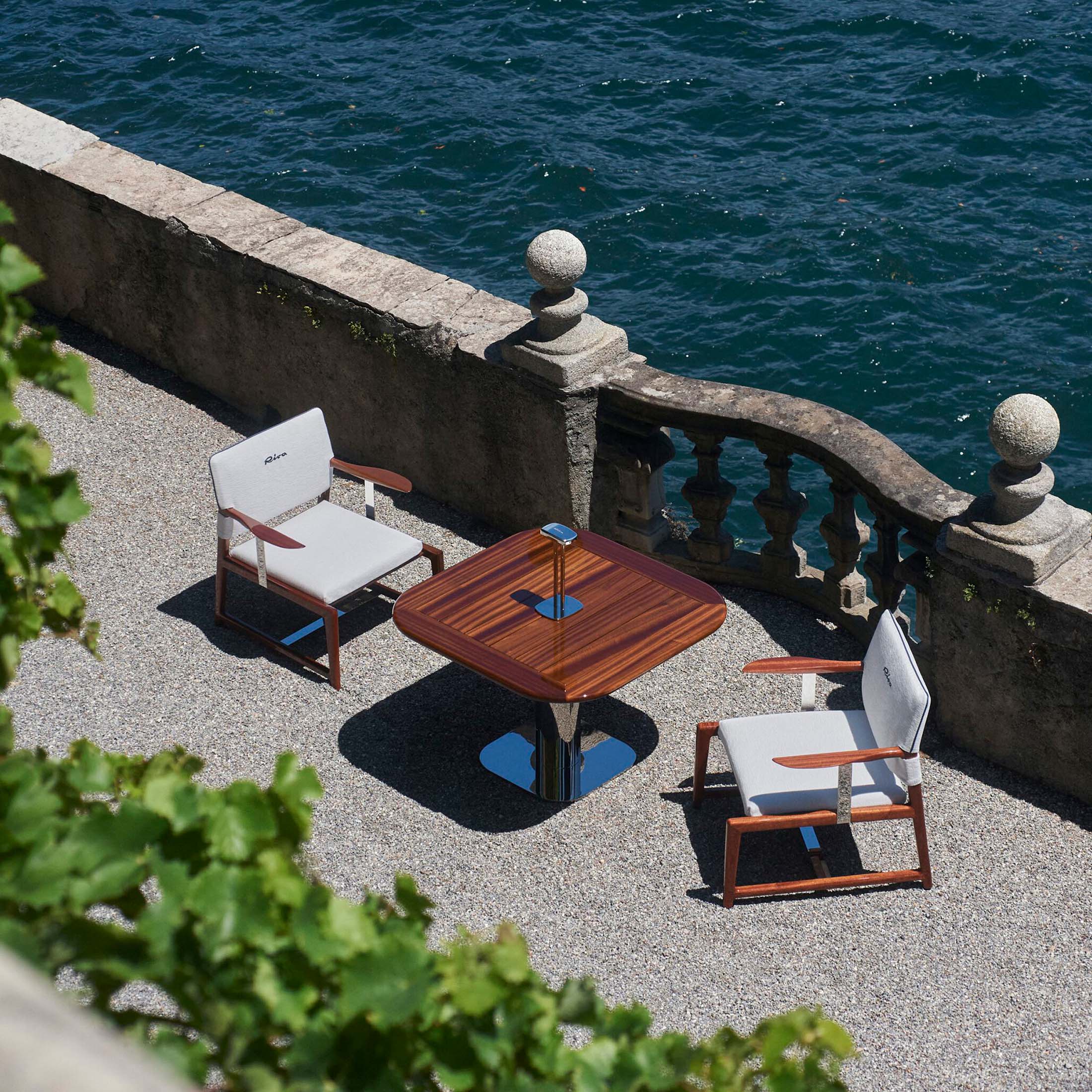Mobile / EXTETA x RIVA Armchair