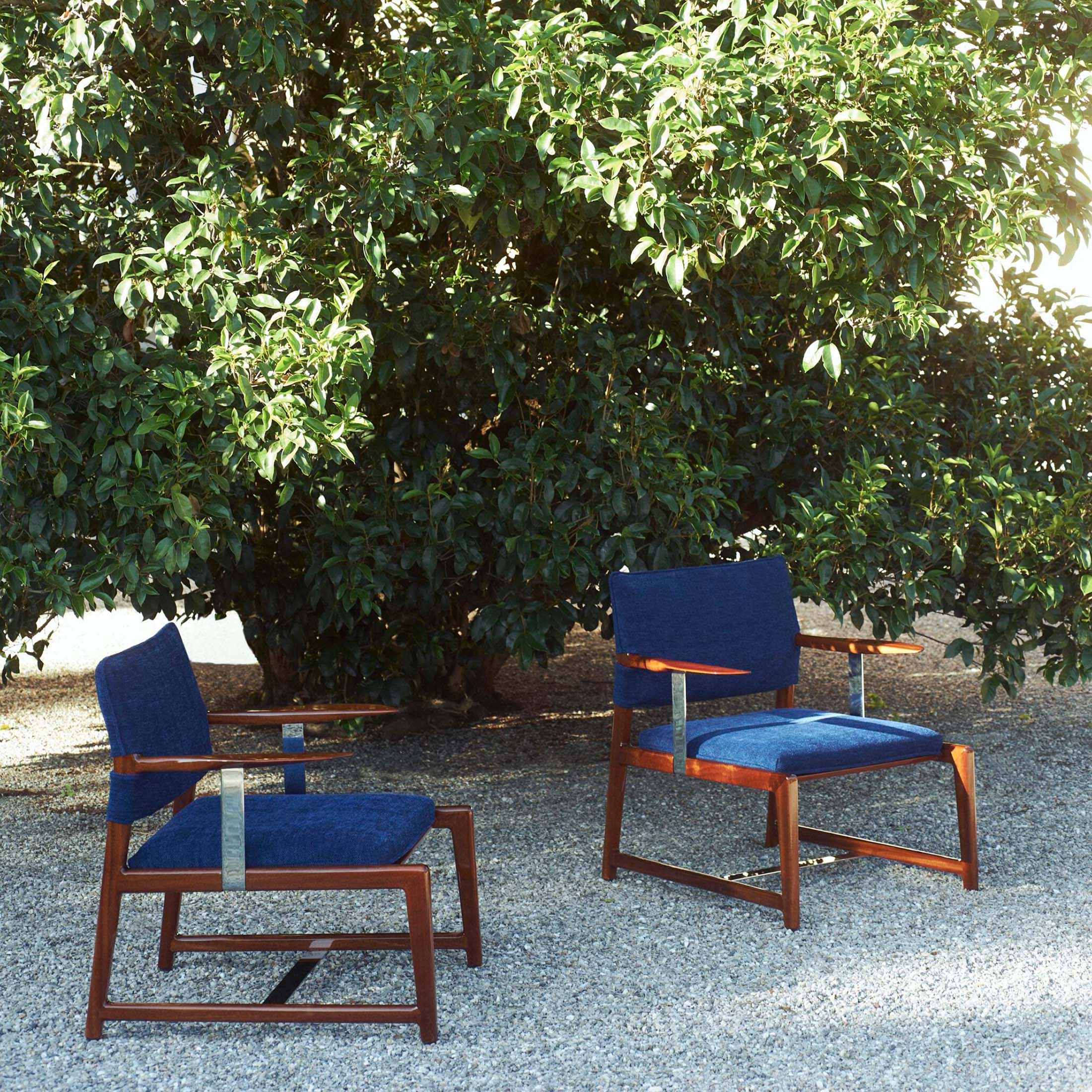 Mobile / EXTETA x RIVA Armchair