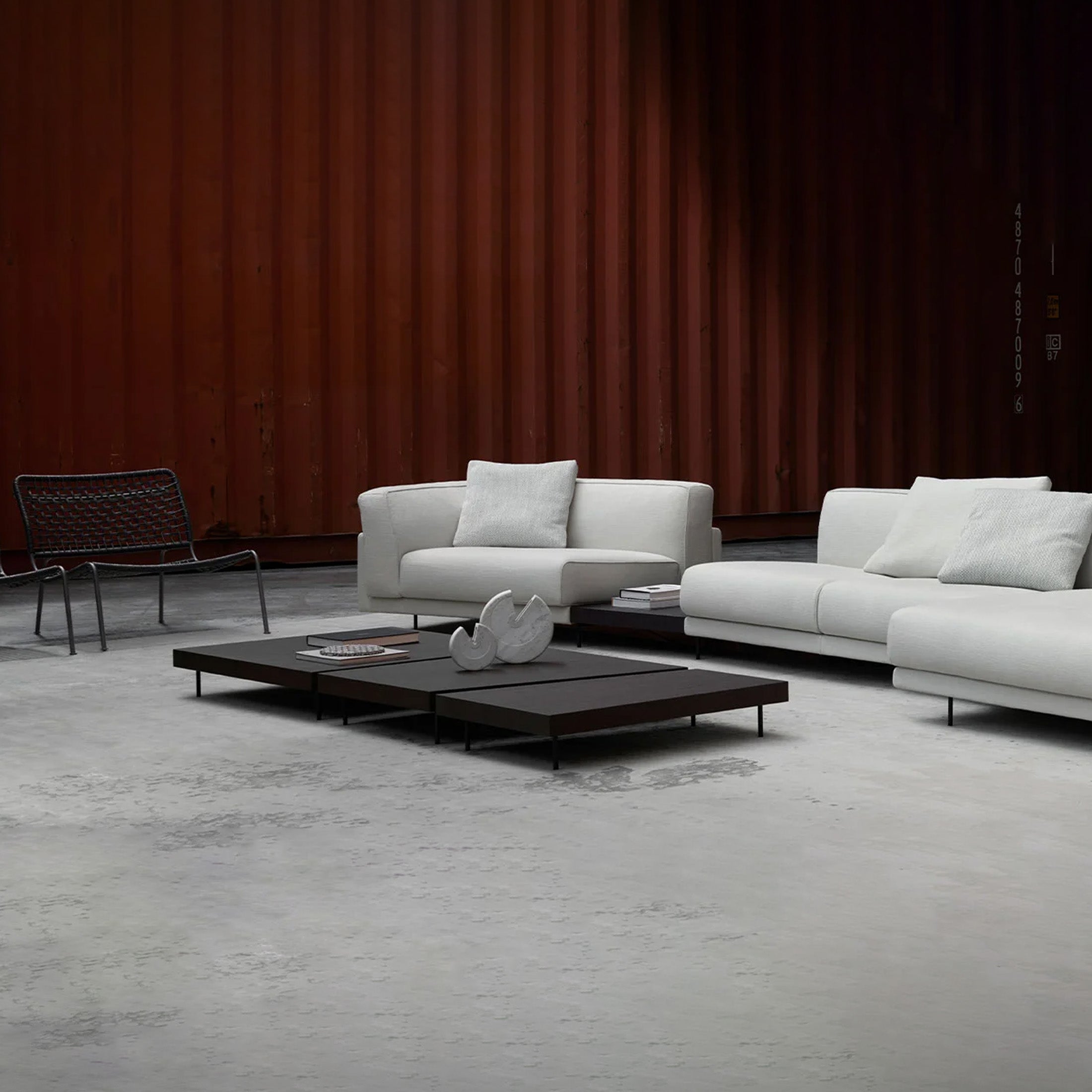 Mobile / Echoo Low Table, designed by Piero Lissoni for Living Divani