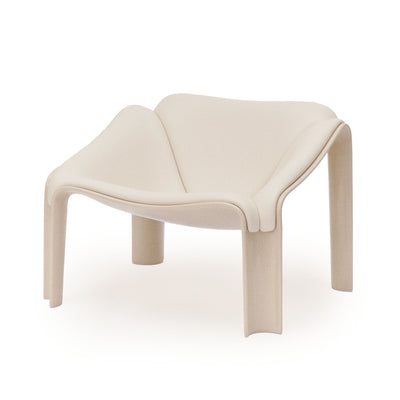 GUBI Lounge Chair F300 Lounge Chair