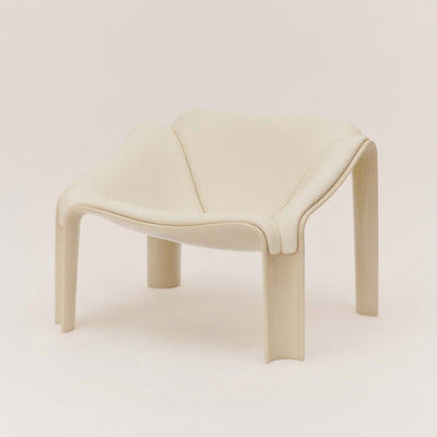 GUBI Lounge Chair F300 Lounge Chair
