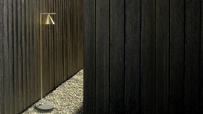 Desktop / WhiteMenu / Captain Flint, designed by Michael Anastassiades made by Flos