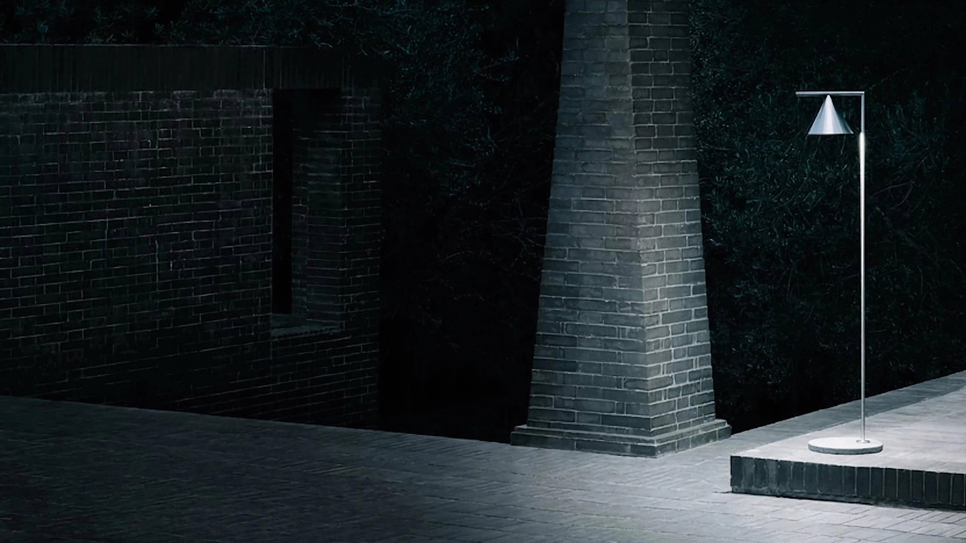 Desktop / WhiteMenu / Captain Flint, designed by Michael Anastassiades made by Flos