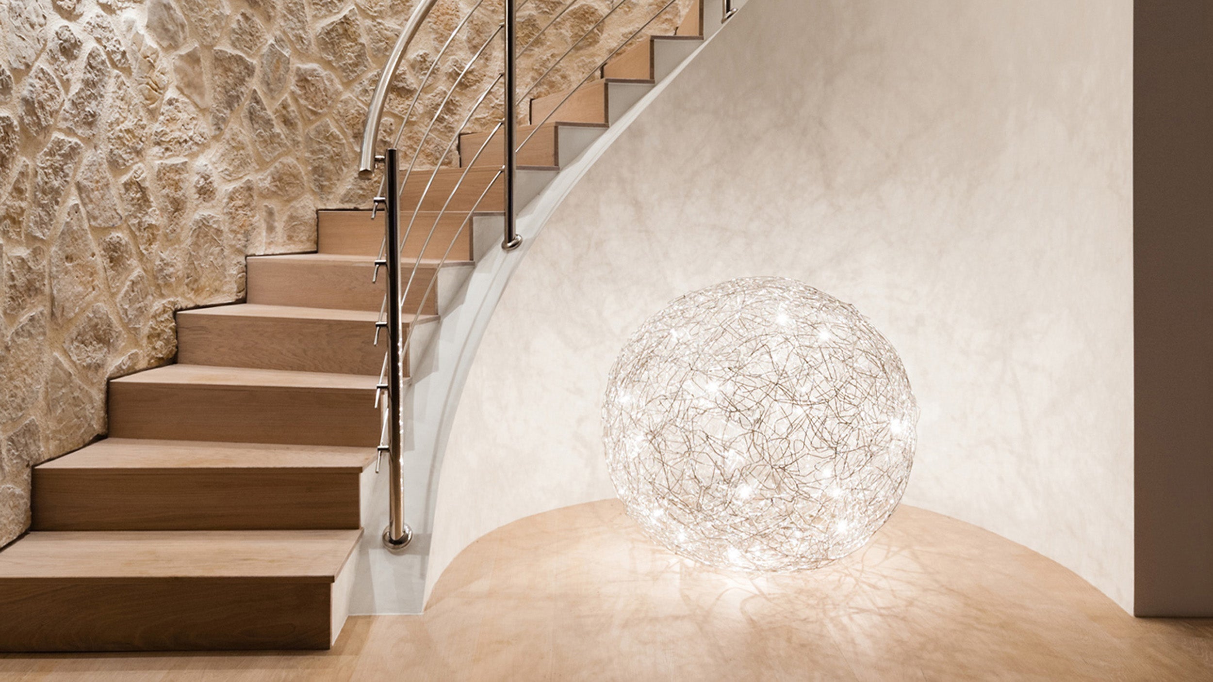 Desktop / Fil de Fer Floor Lamp, by Catellani & Smith