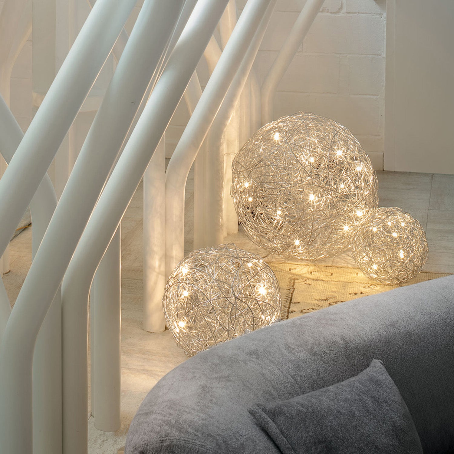 Mobile / Fil de Fer Floor Lamp, by Catellani & Smith