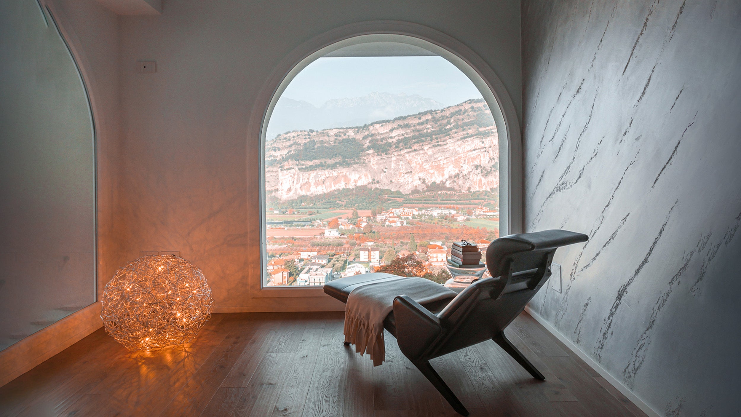 Desktop / Fil de Fer Floor Lamp, by Catellani & Smith