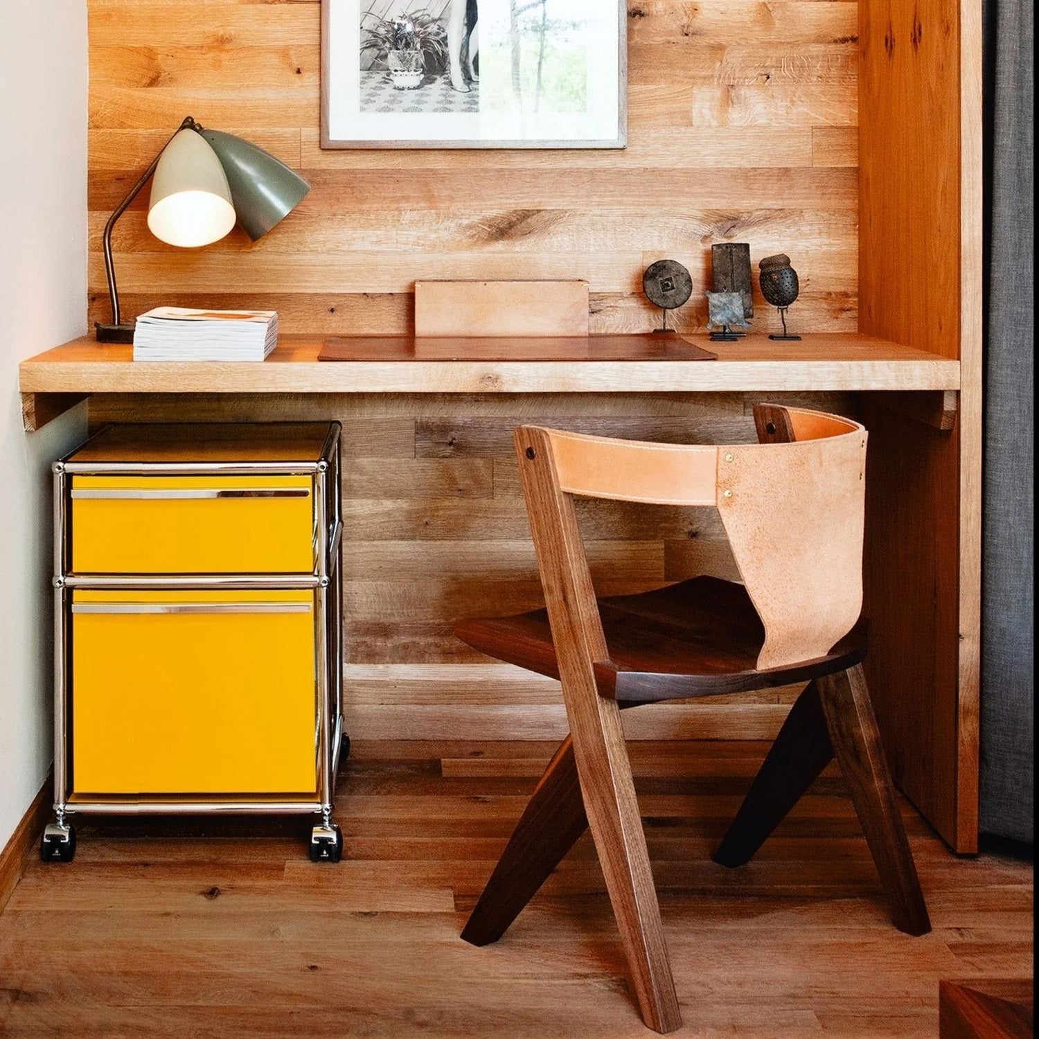 Mobile / File Pedestal (M), made by USM Haller