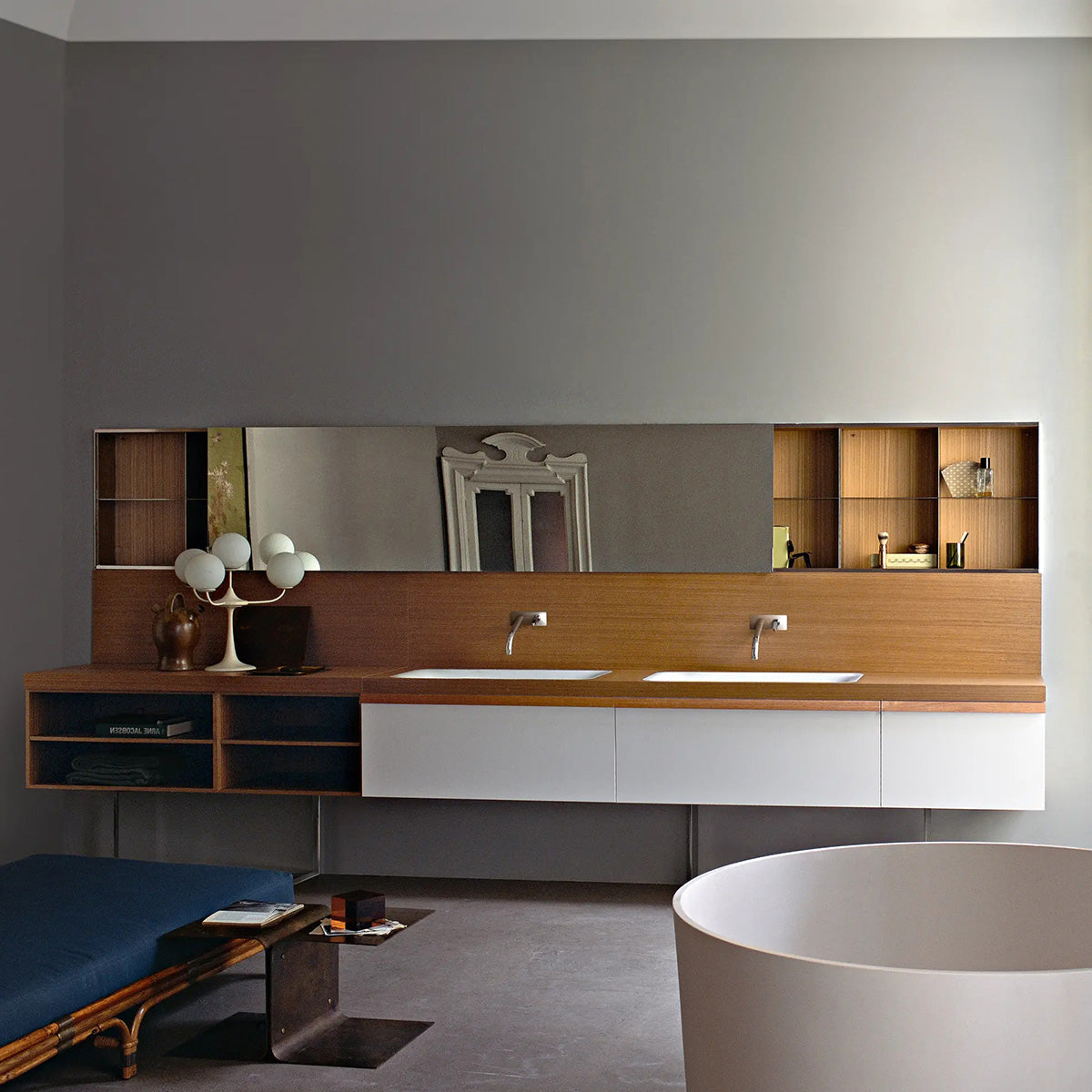 Mobile / Flat X, designed by Benedini Associati for Agape