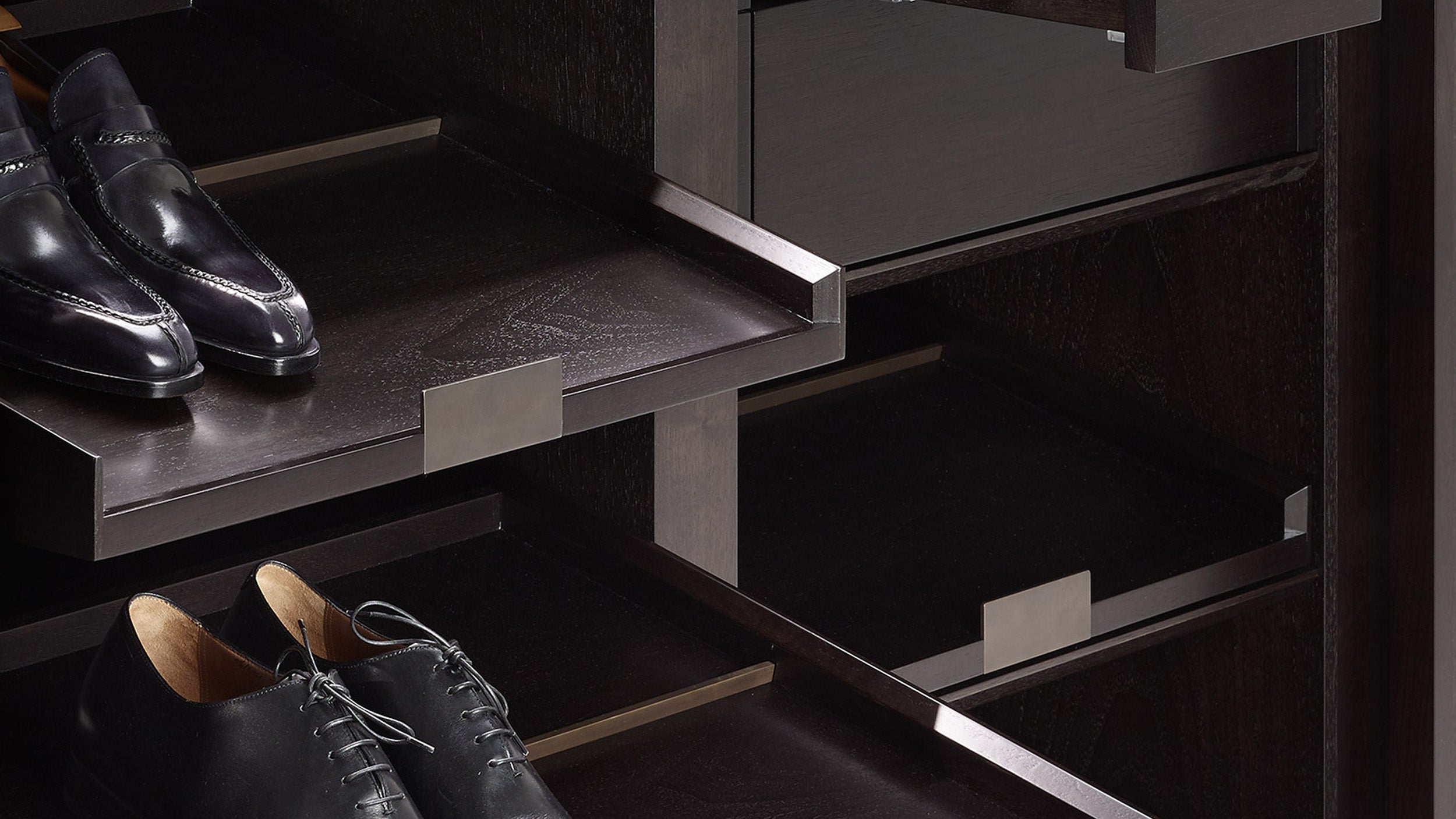 Desktop / Full Cabinet High, designed by Roberto Lazzeroni for Ceccotti Collezioni