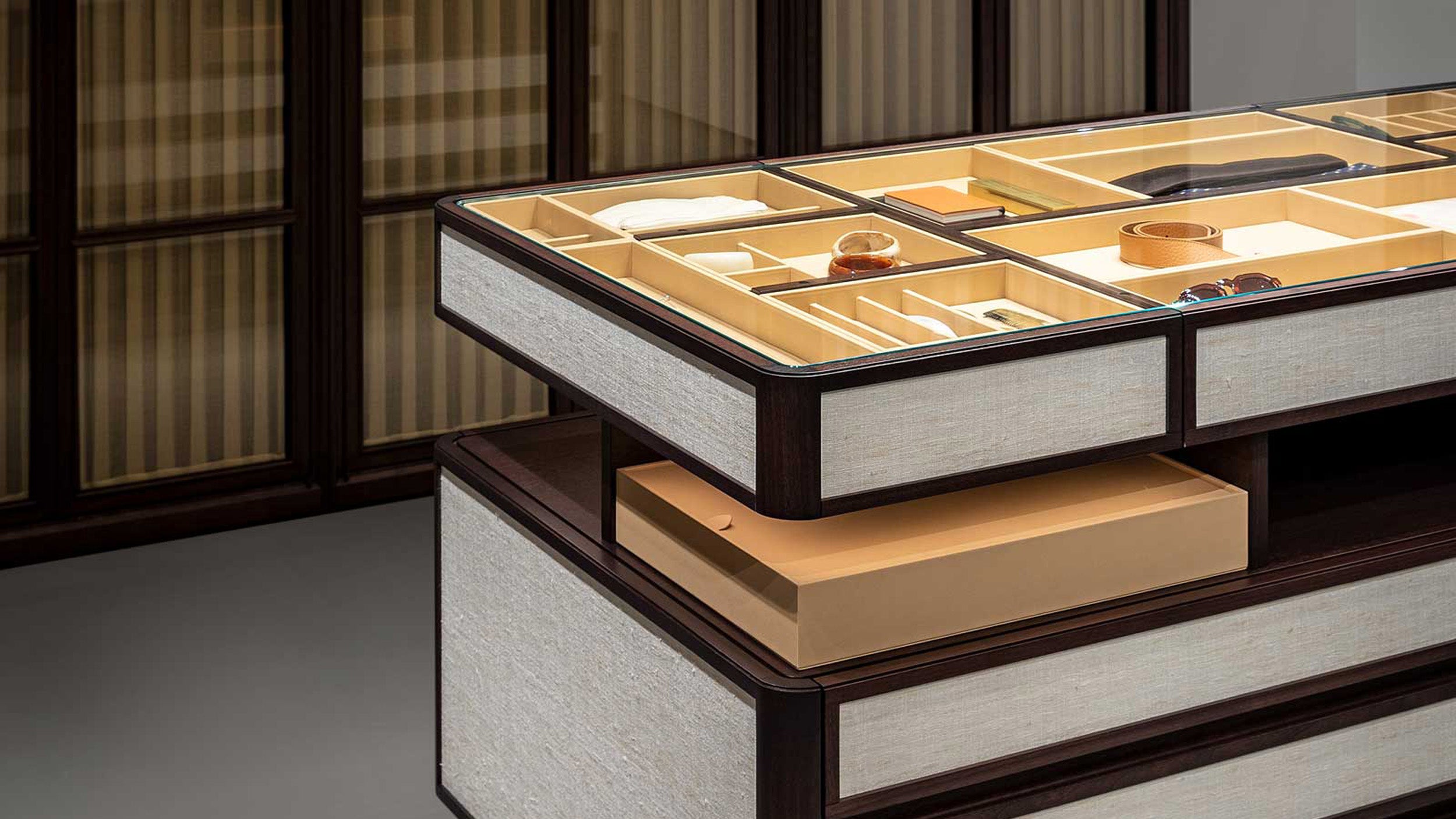 Desktop / Full Island, designed by Roberto Lazzeroni for Ceccotti Collezioni