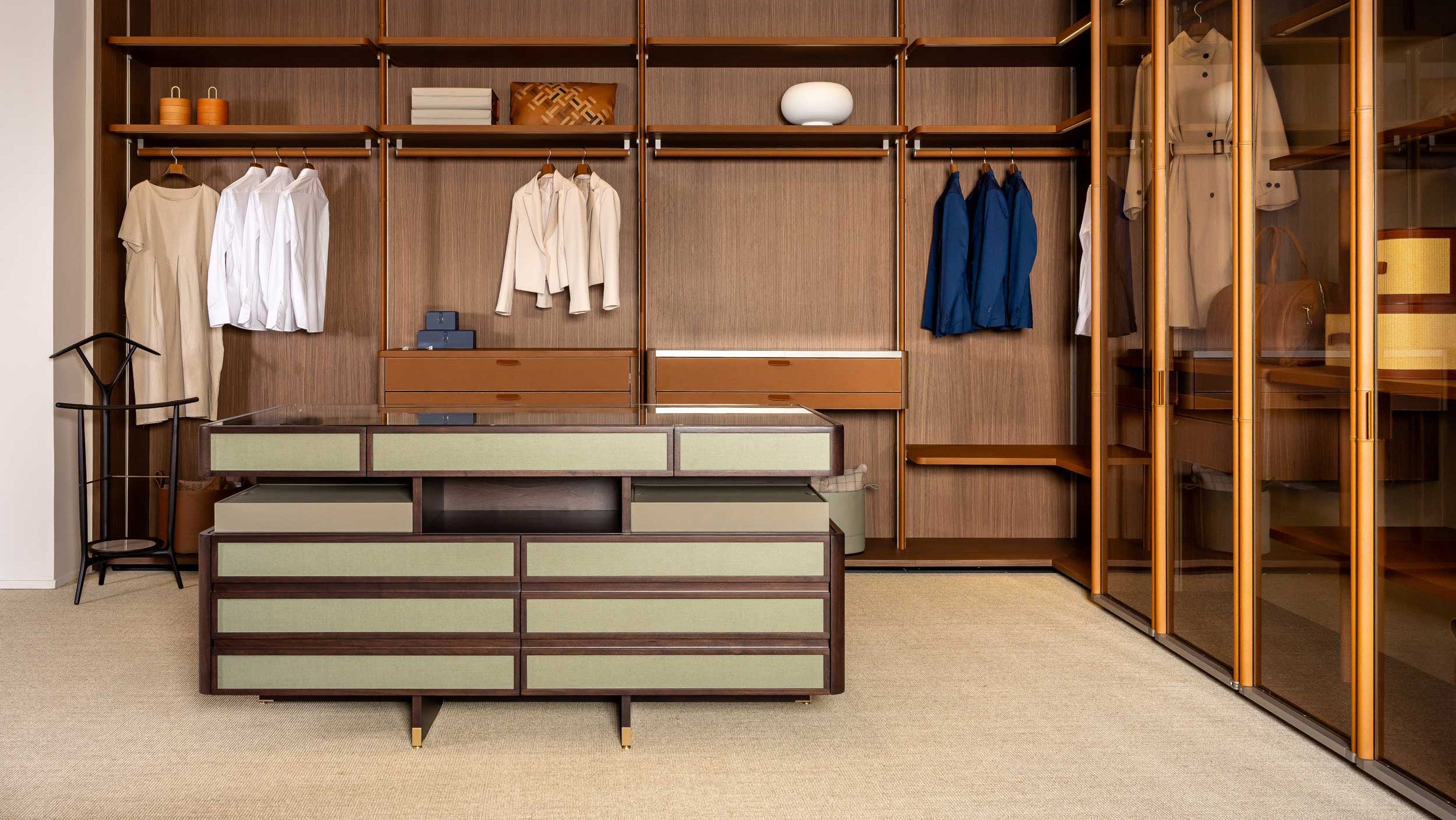 Desktop / Full Island, designed by Roberto Lazzeroni for Ceccotti Collezioni