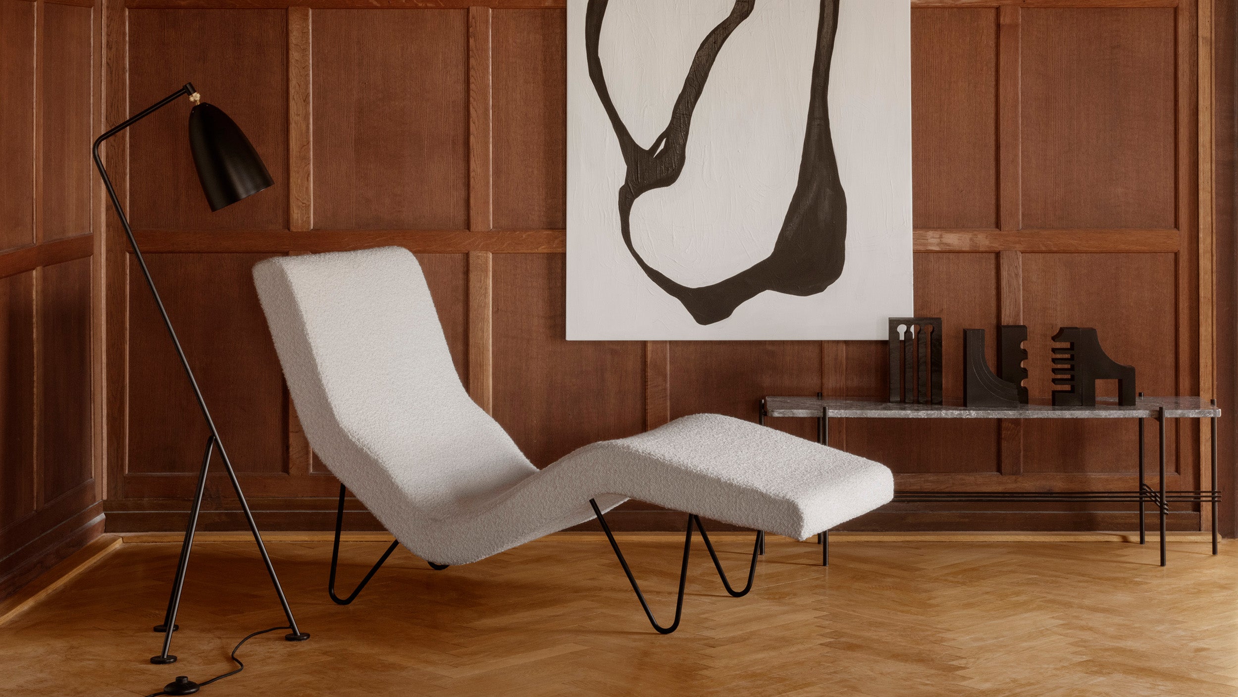 Desktop / GMG Chaise Longue, designed by Greta M. Grossman and made by Gubi