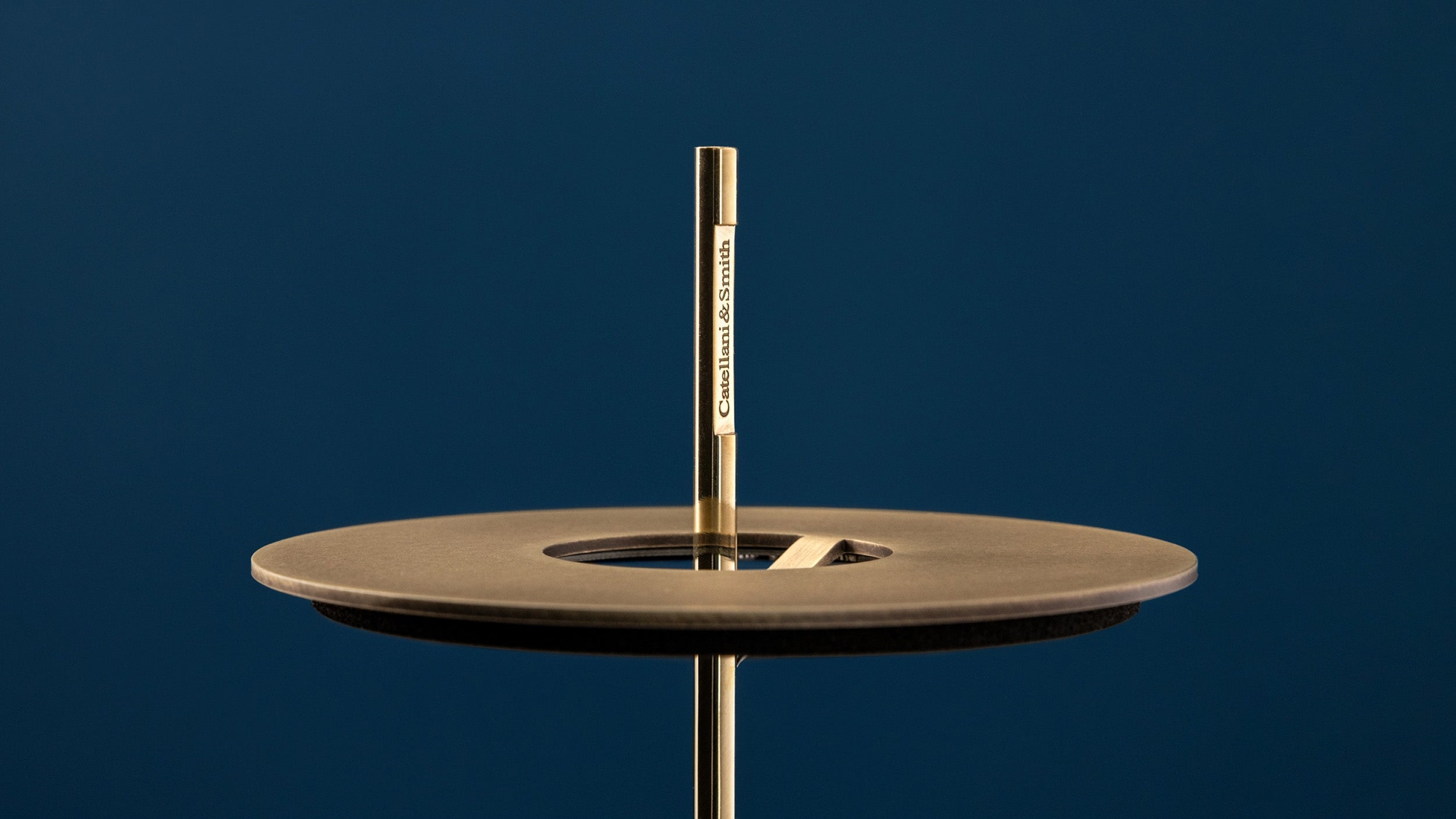 Desktop / Giulietta BE Floor Lamp, by Catellani & Smith