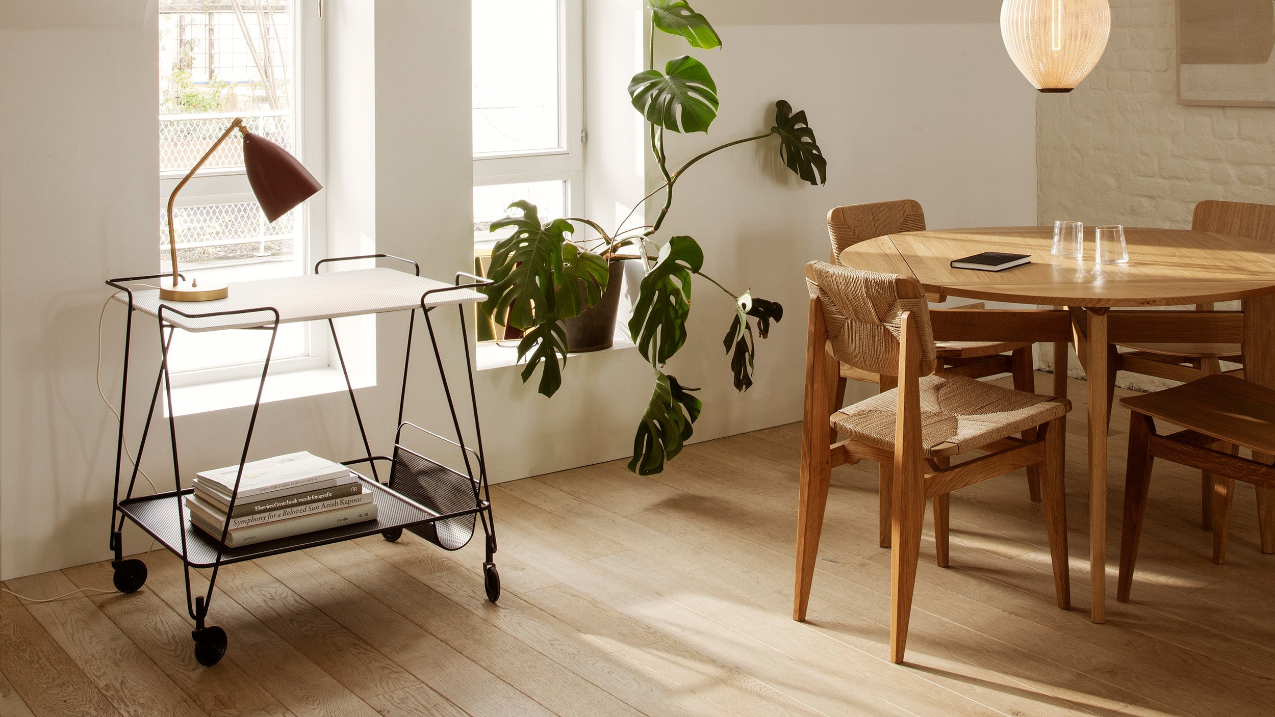 Black Semi Matt / Desktop / Gräshoppa Table Lamp, designed by Greta M. Grossman and made by Gubi