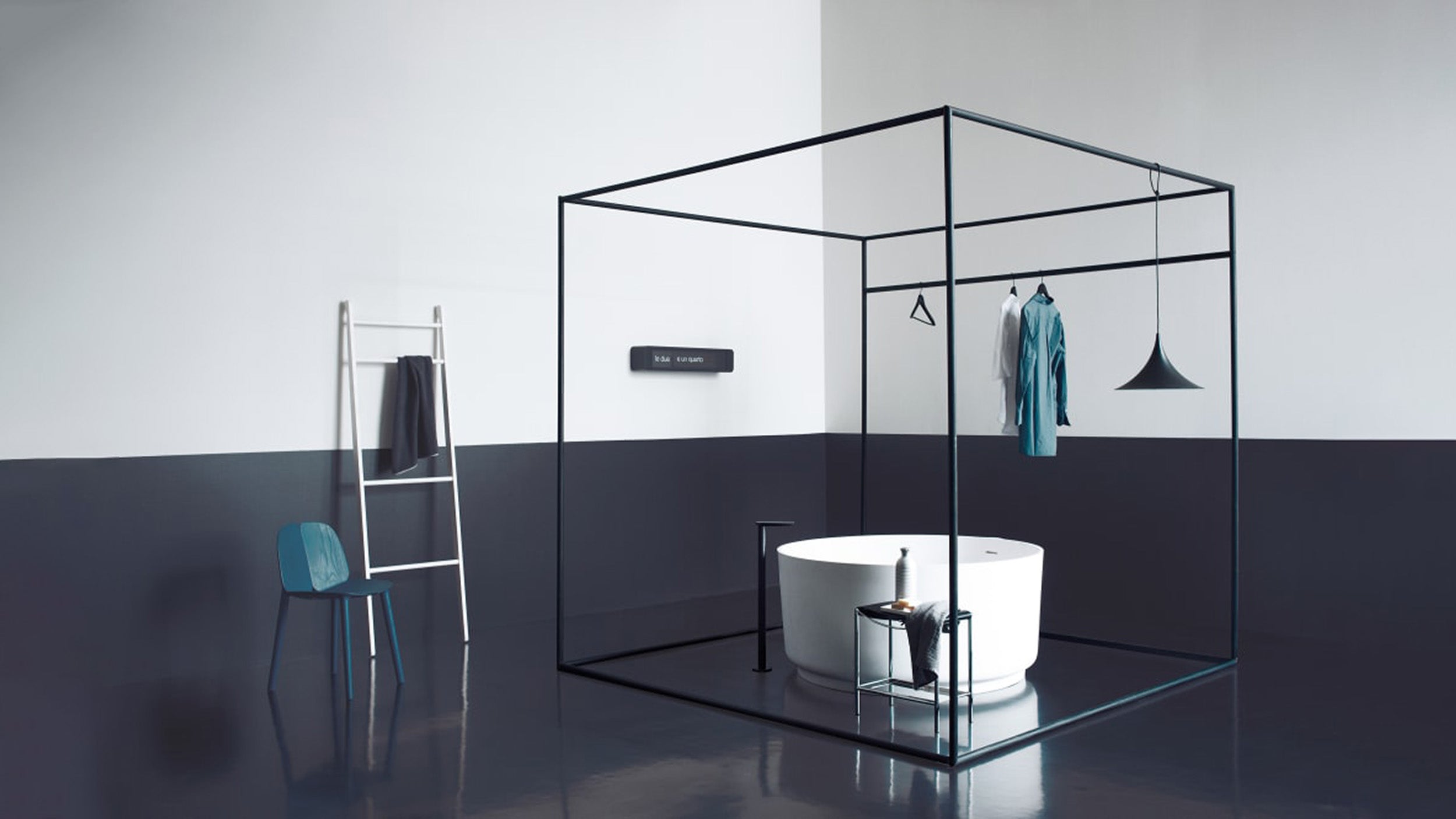 Desktop / In-Out Bathtub, designed by Benedini Associati for Agape