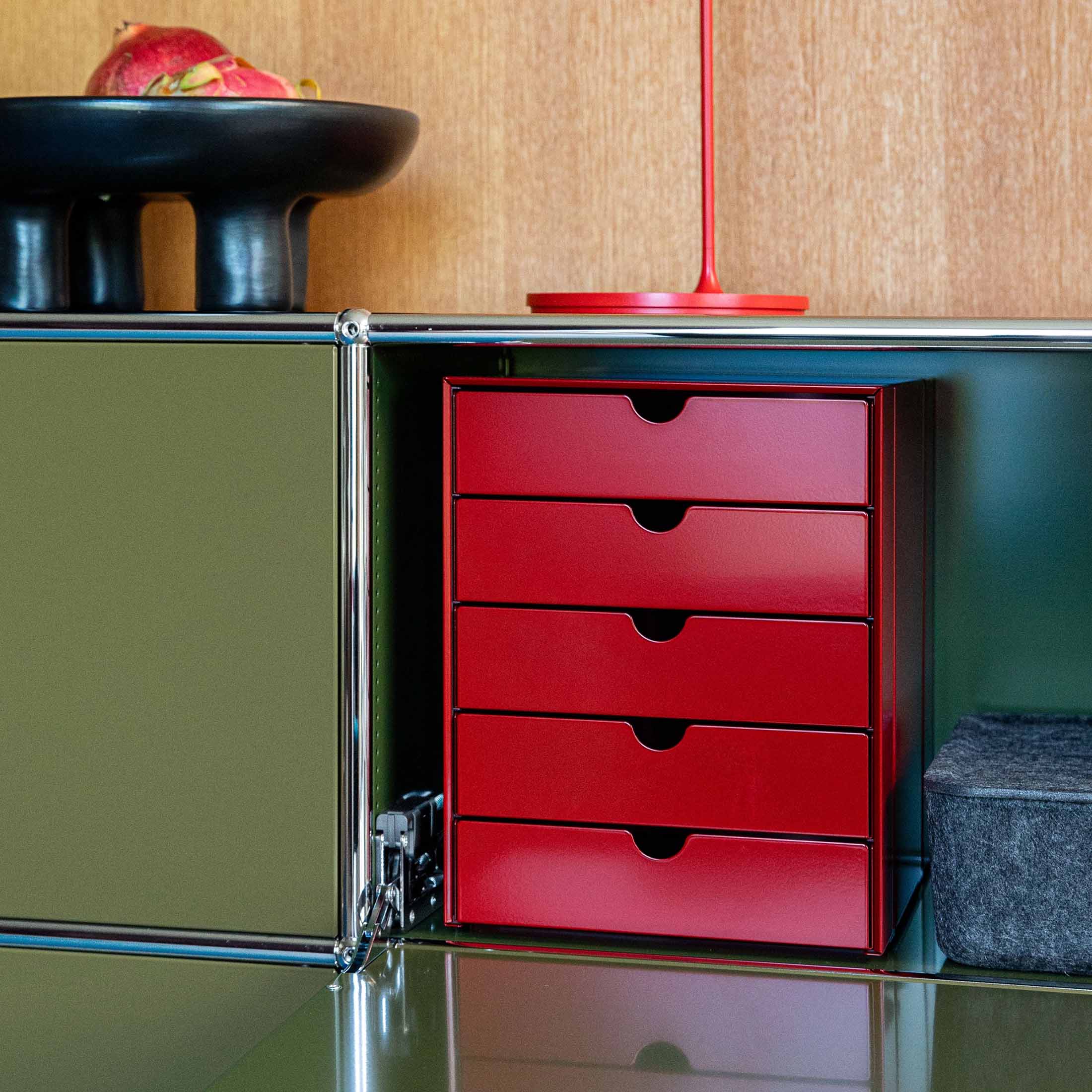 Mobile / Inos 5 Drawer Set (K1), made by USM Haller