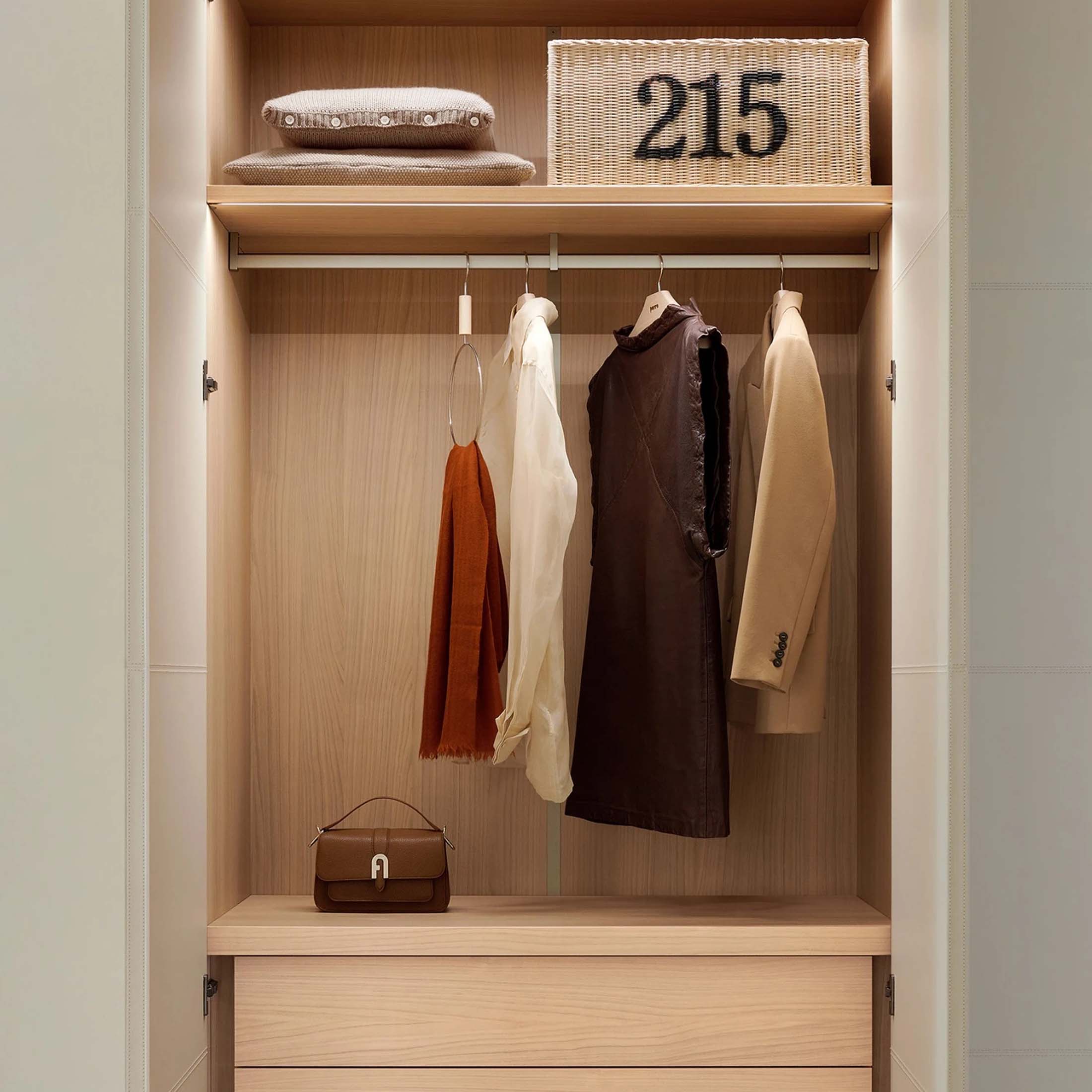 Internal equipment - Storage Closet by Porro