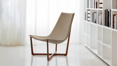 Desktop / Jade Lounge Chair, designed by Christophe Pillet for Porro